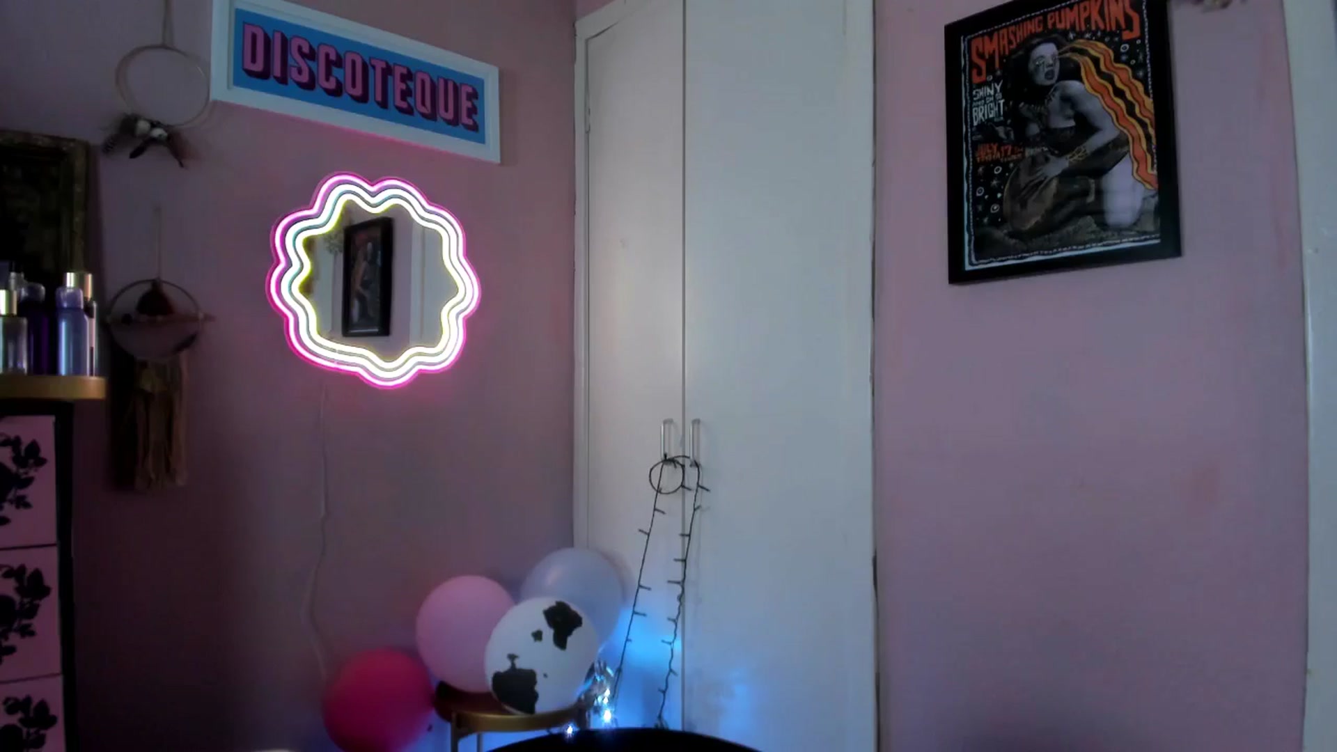 Gallery image thumbnail from MissMimiRose's myfreecams stream on, 07/14/2025, 14:52 image 20 of 20