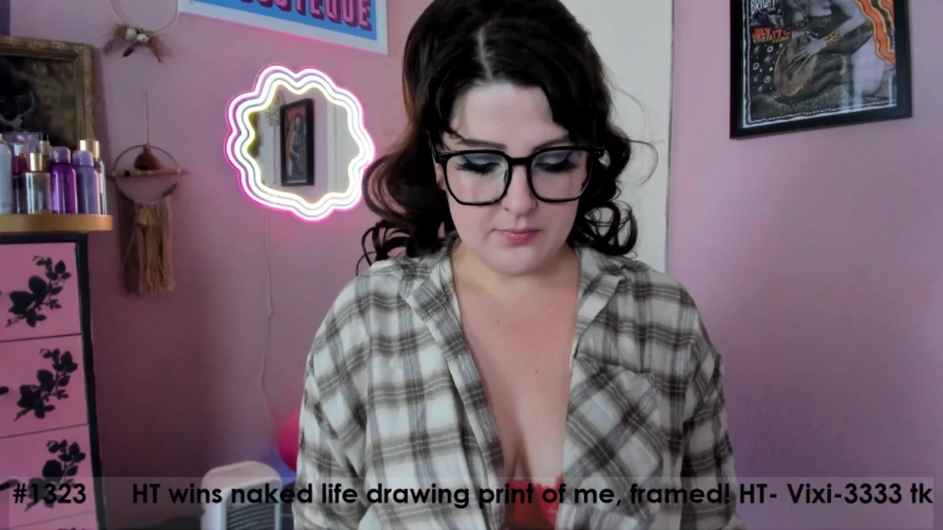 Gallery image thumbnail from MissMimiRose's myfreecams stream on, 07/19/2025, 12:38 image 3 of 20