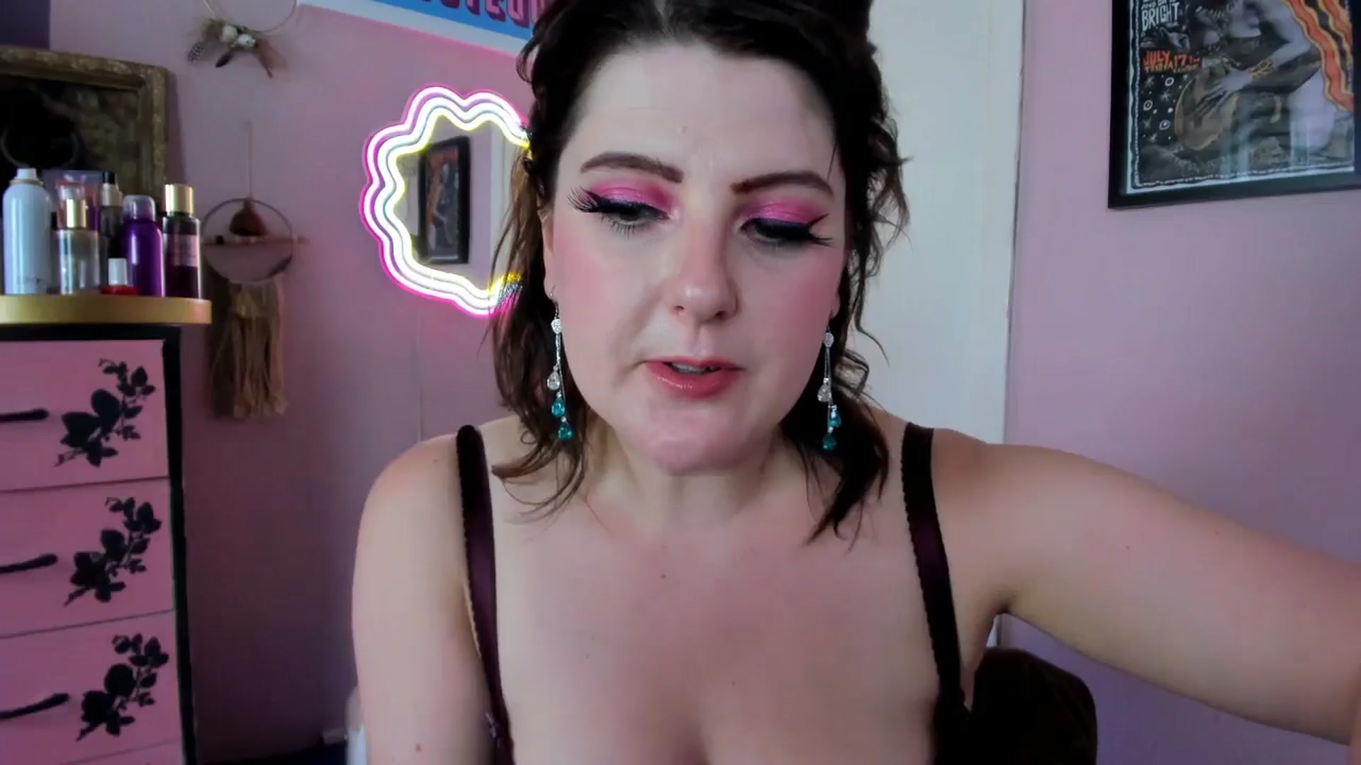 Gallery image thumbnail from MissMimiRose's myfreecams stream on, 07/27/2025, 15:34 image 19 of 20