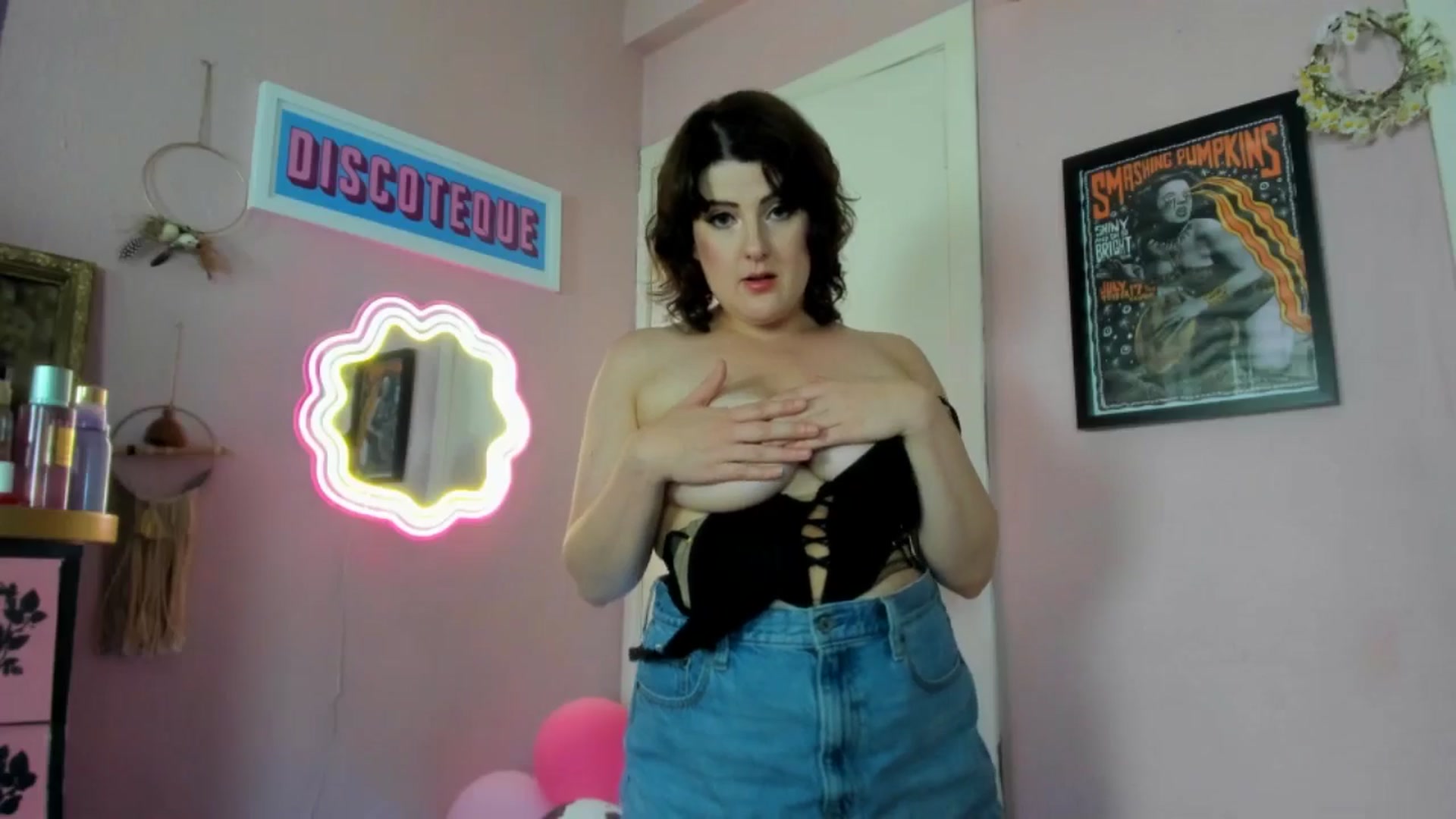 Gallery image thumbnail from MissMimiRose's myfreecams stream on, 07/29/2025, 19:50 image 13 of 20