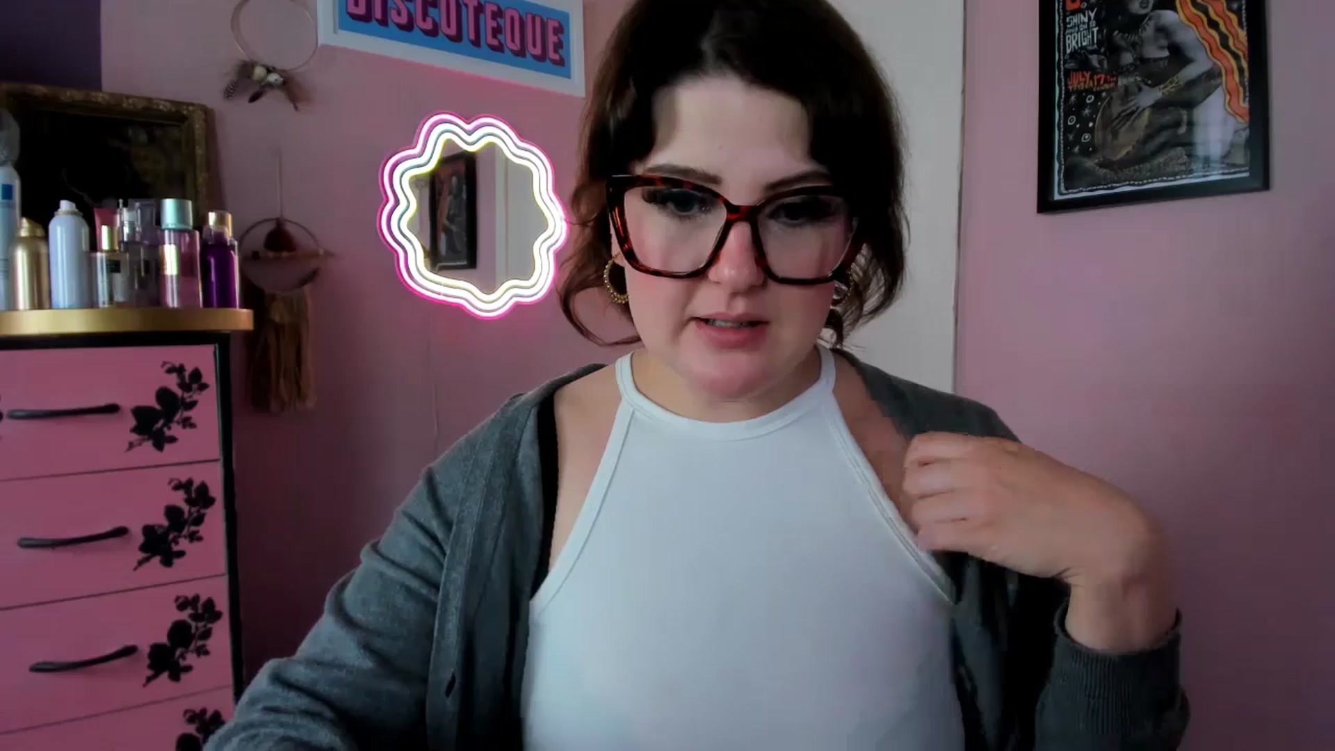 Gallery image thumbnail from MissMimiRose's myfreecams stream on, 08/09/2025, 14:07 image 7 of 20