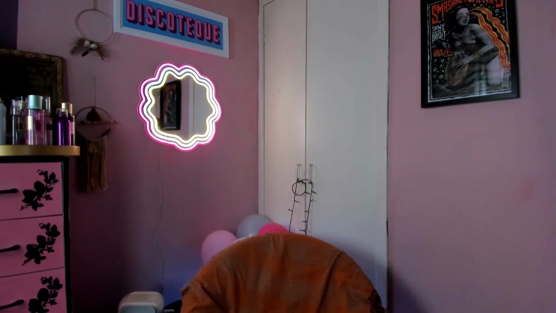 Gallery image thumbnail from MissMimiRose's myfreecams stream on, 08/09/2025, 15:30 image 9 of 20
