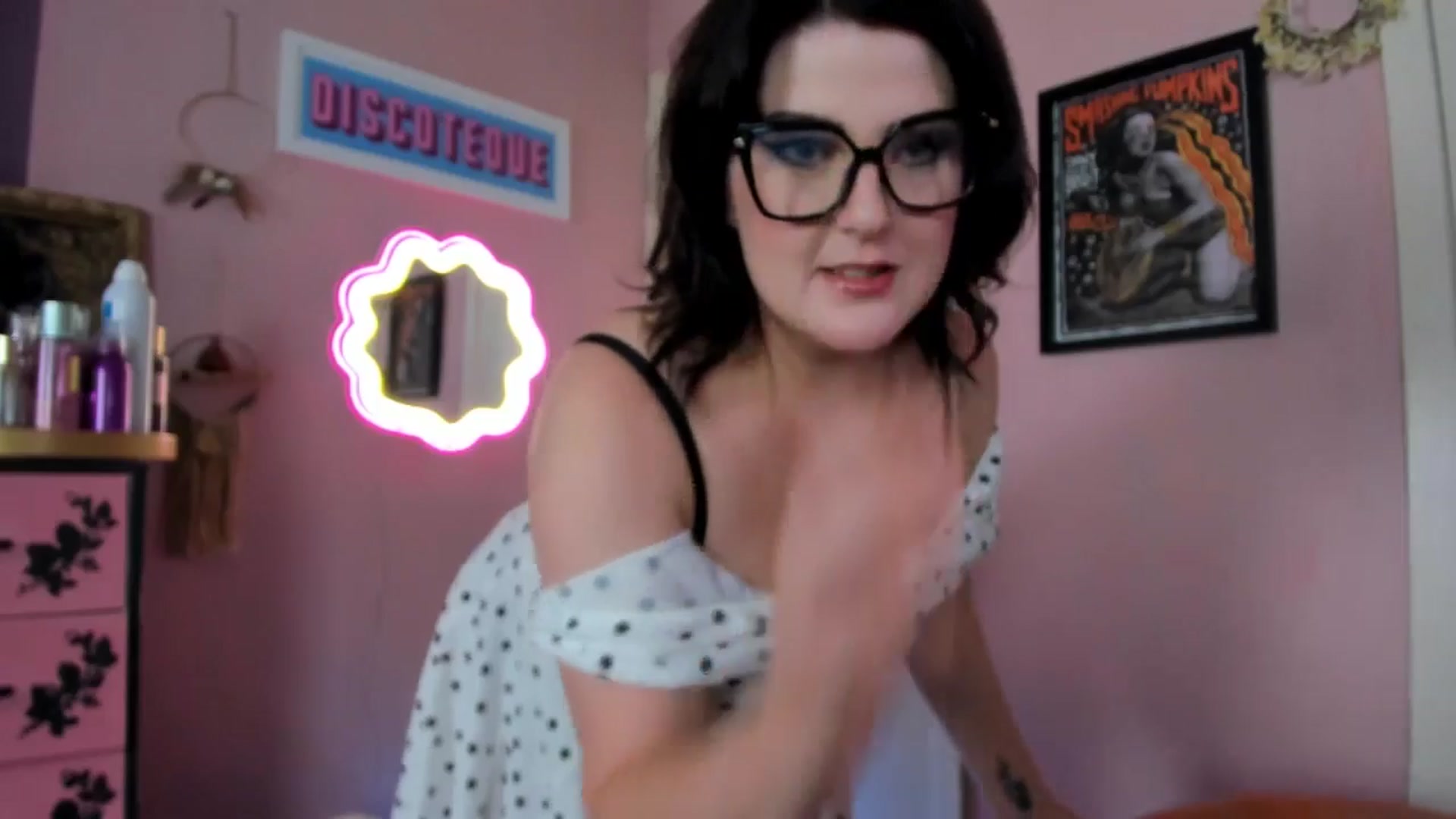 Gallery image thumbnail from MissMimiRose's myfreecams stream on, 08/15/2025, 22:57 image 2 of 20