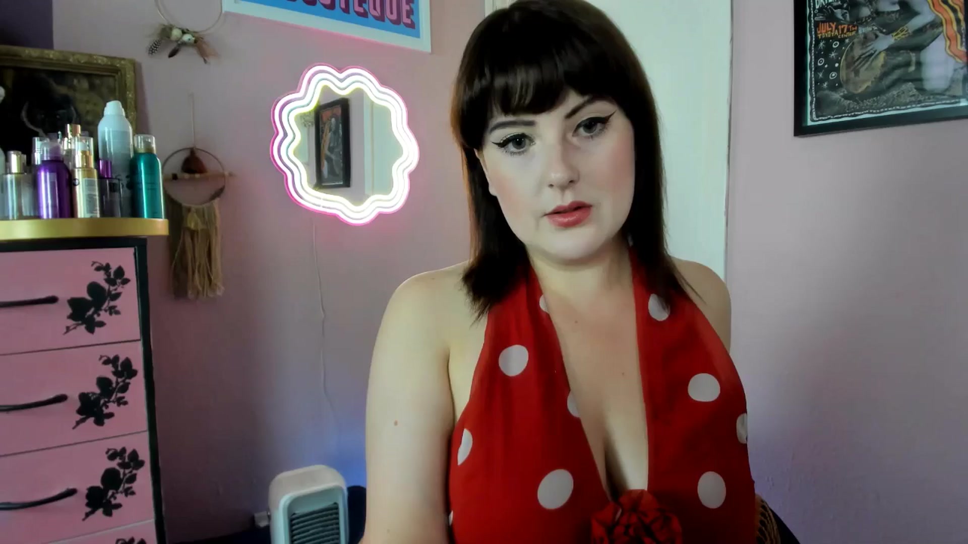 Gallery image thumbnail from MissMimiRose's myfreecams stream on, 08/25/2025, 21:43 image 1 of 20