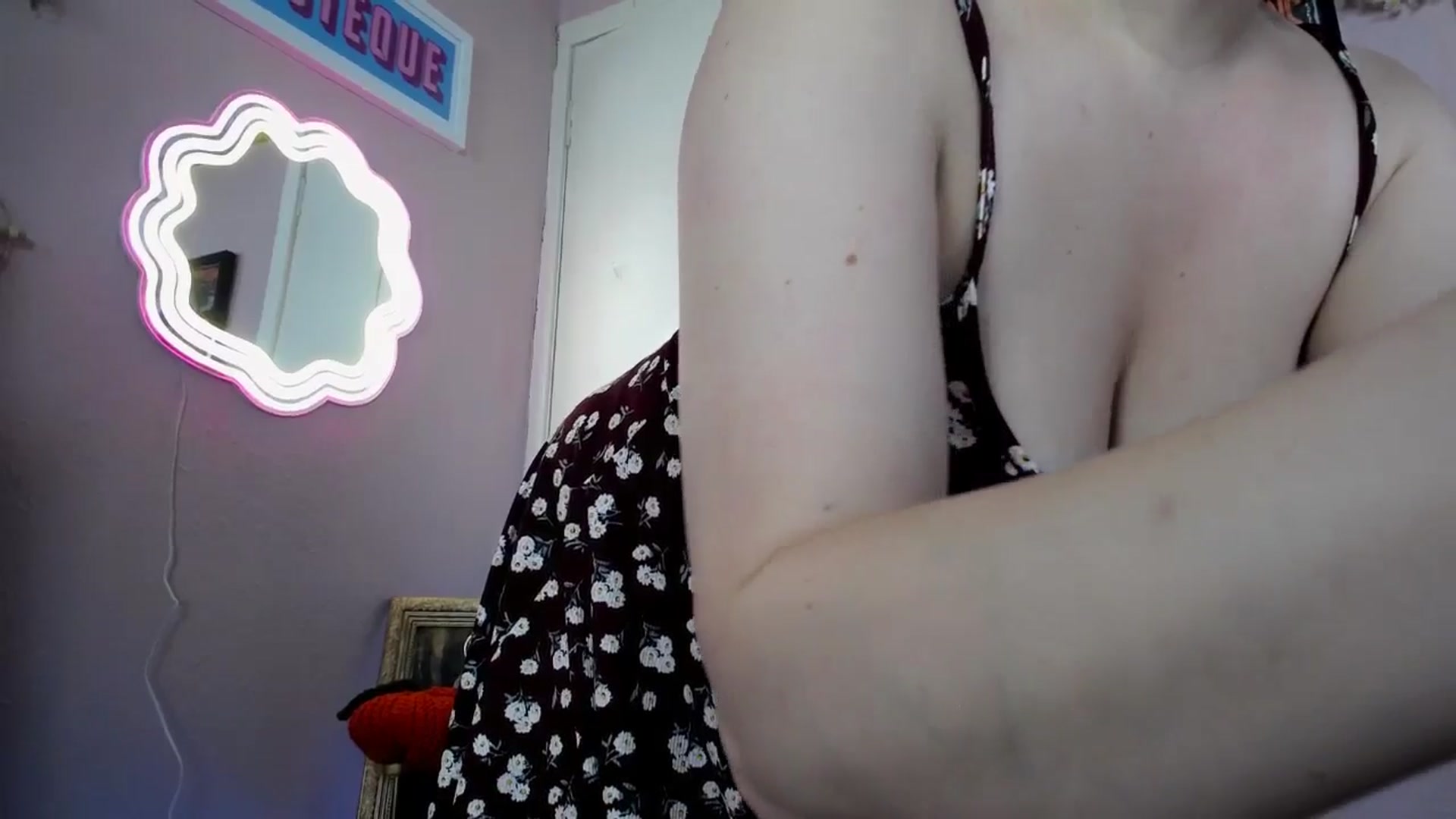 Gallery image thumbnail from MissMimiRose's myfreecams stream on, 09/02/2025, 19:27 image 9 of 20