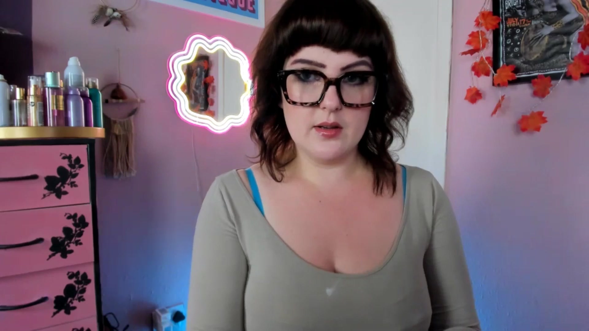 Gallery image thumbnail from MissMimiRose's myfreecams stream on, 09/05/2025, 19:47 image 15 of 20