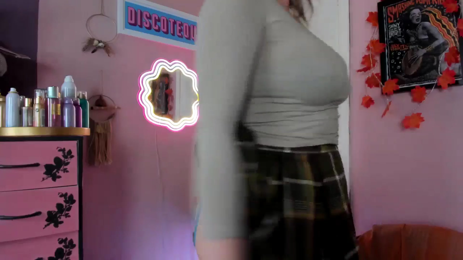 Gallery image thumbnail from MissMimiRose's myfreecams stream on, 09/05/2025, 19:47 image 3 of 20