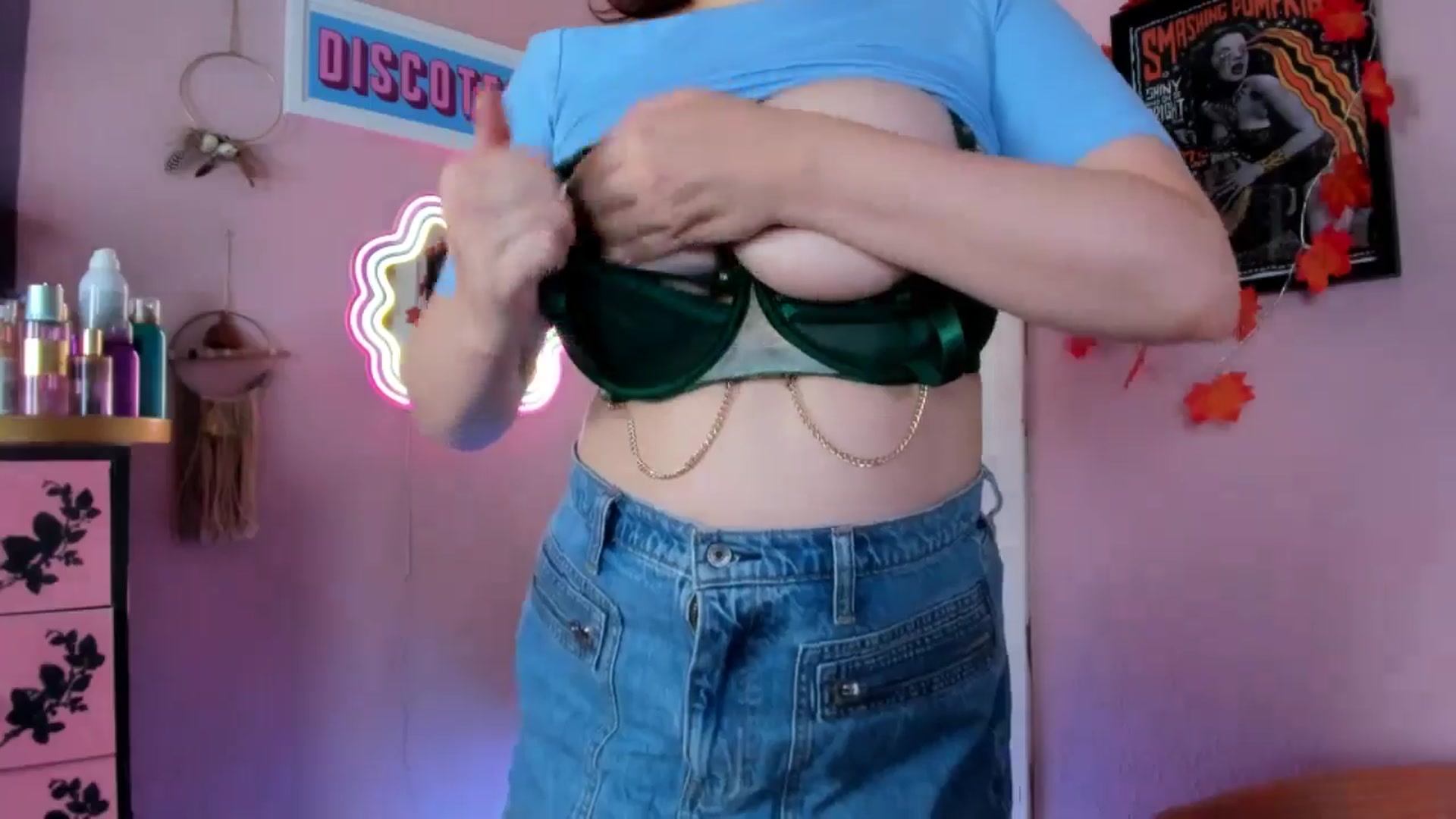 Gallery image thumbnail from MissMimiRose's myfreecams stream on, 09/07/2025, 12:37 image 3 of 20