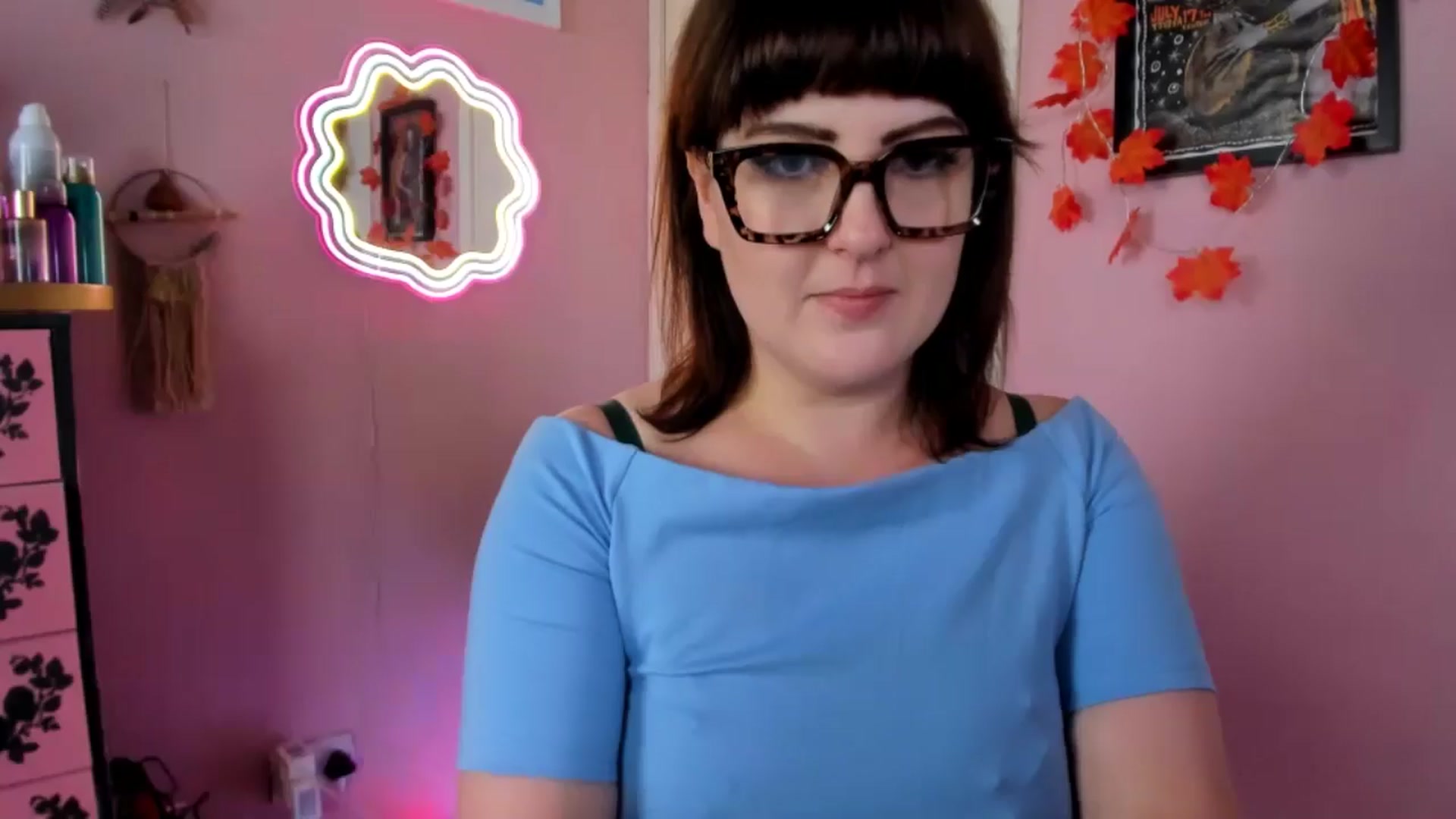 Gallery image thumbnail from MissMimiRose's myfreecams stream on, 09/07/2025, 13:39 image 3 of 20