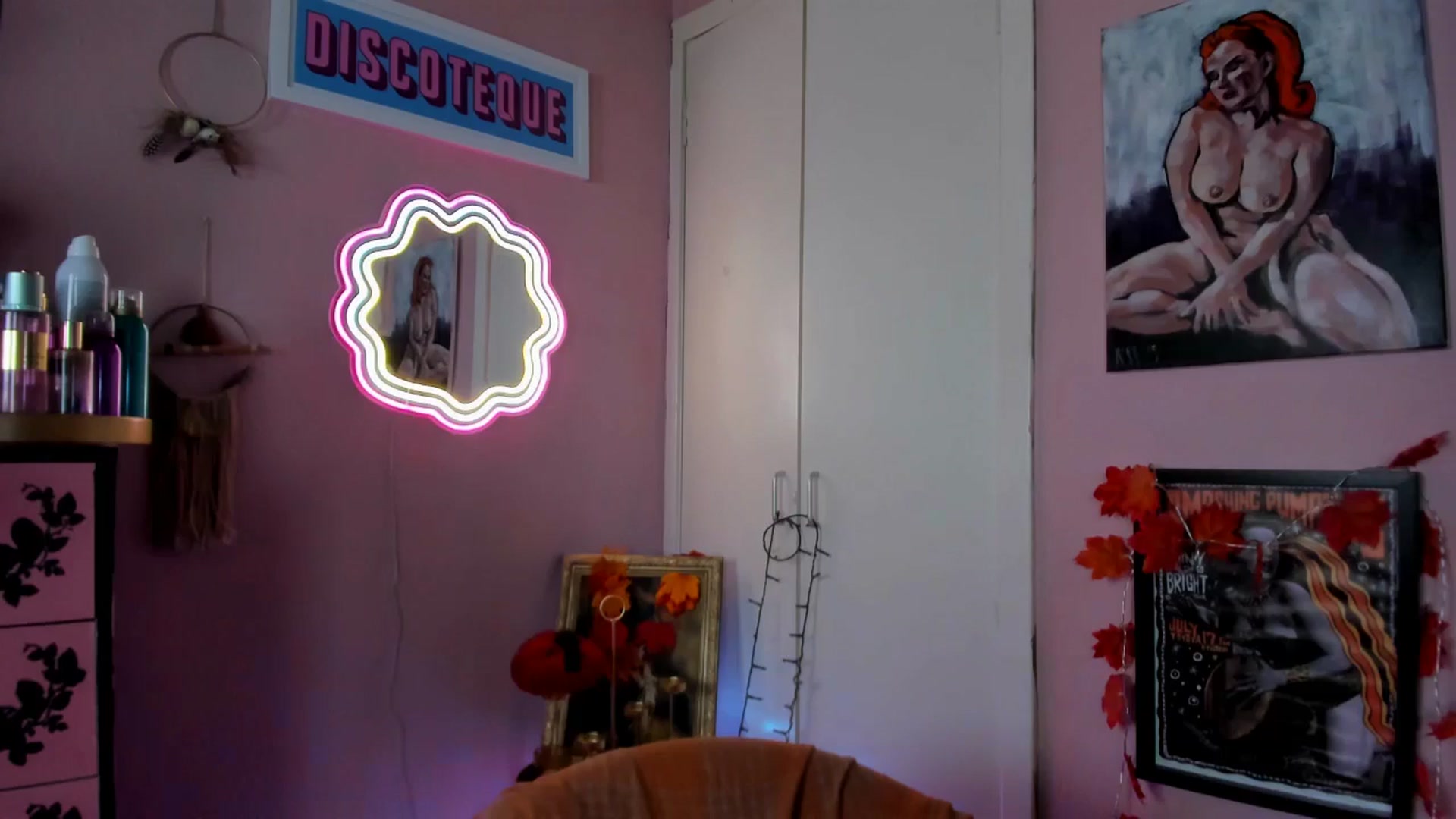 Gallery image thumbnail from MissMimiRose's myfreecams stream on, 09/10/2025, 21:25 image 12 of 20