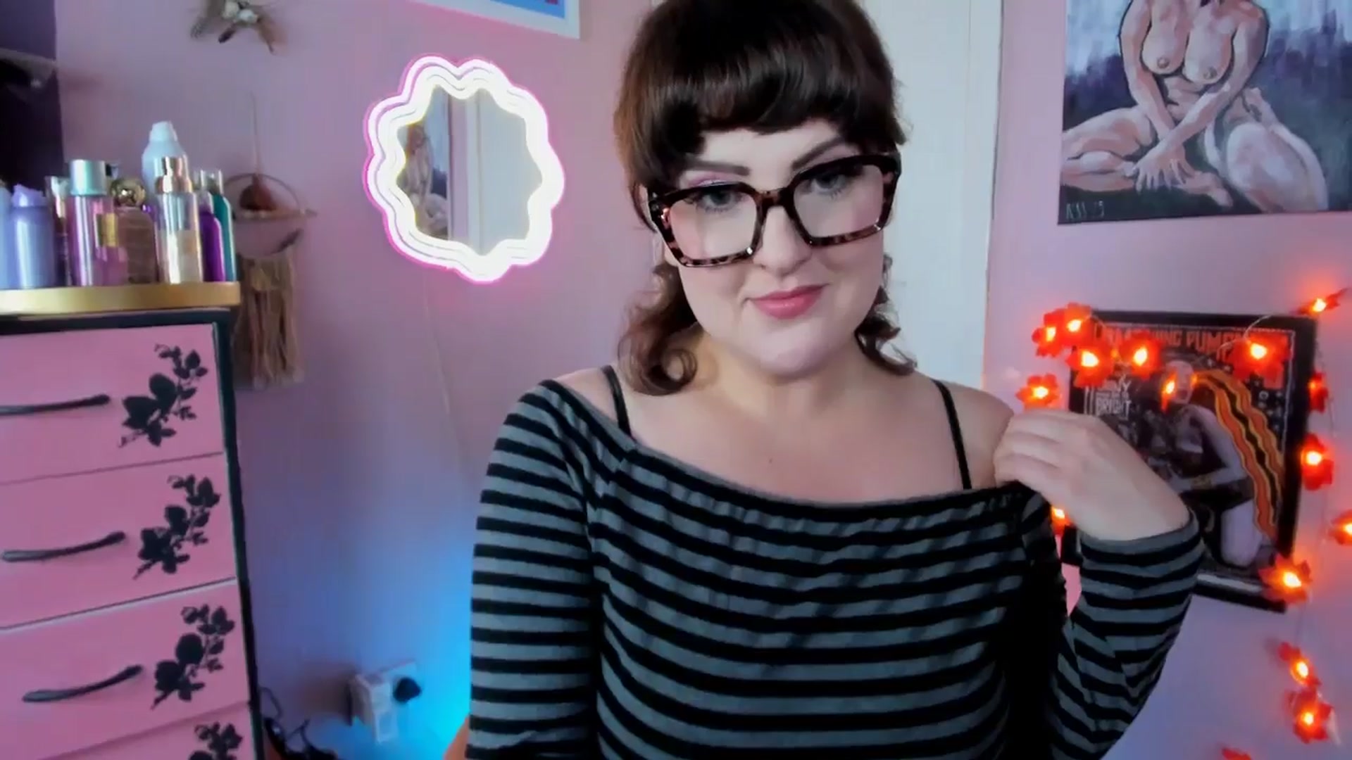 Gallery image thumbnail from MissMimiRose's myfreecams stream on, 09/13/2025, 13:54 image 2 of 20