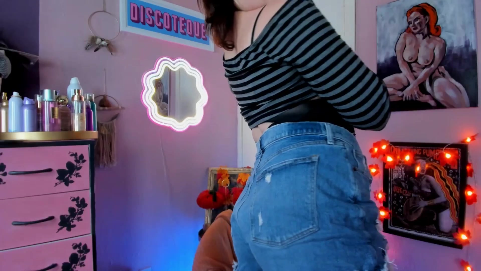 Gallery image thumbnail from MissMimiRose's myfreecams stream on, 09/13/2025, 13:54 image 3 of 20