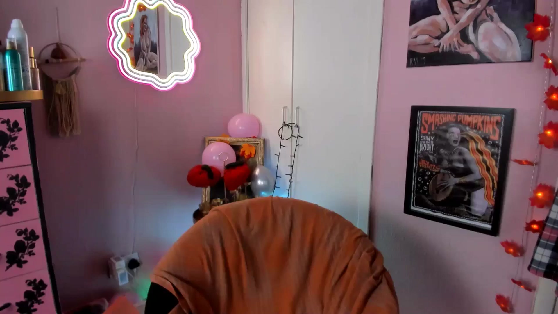 Gallery image thumbnail from MissMimiRose's myfreecams stream on, 09/23/2025, 23:09 image 17 of 20