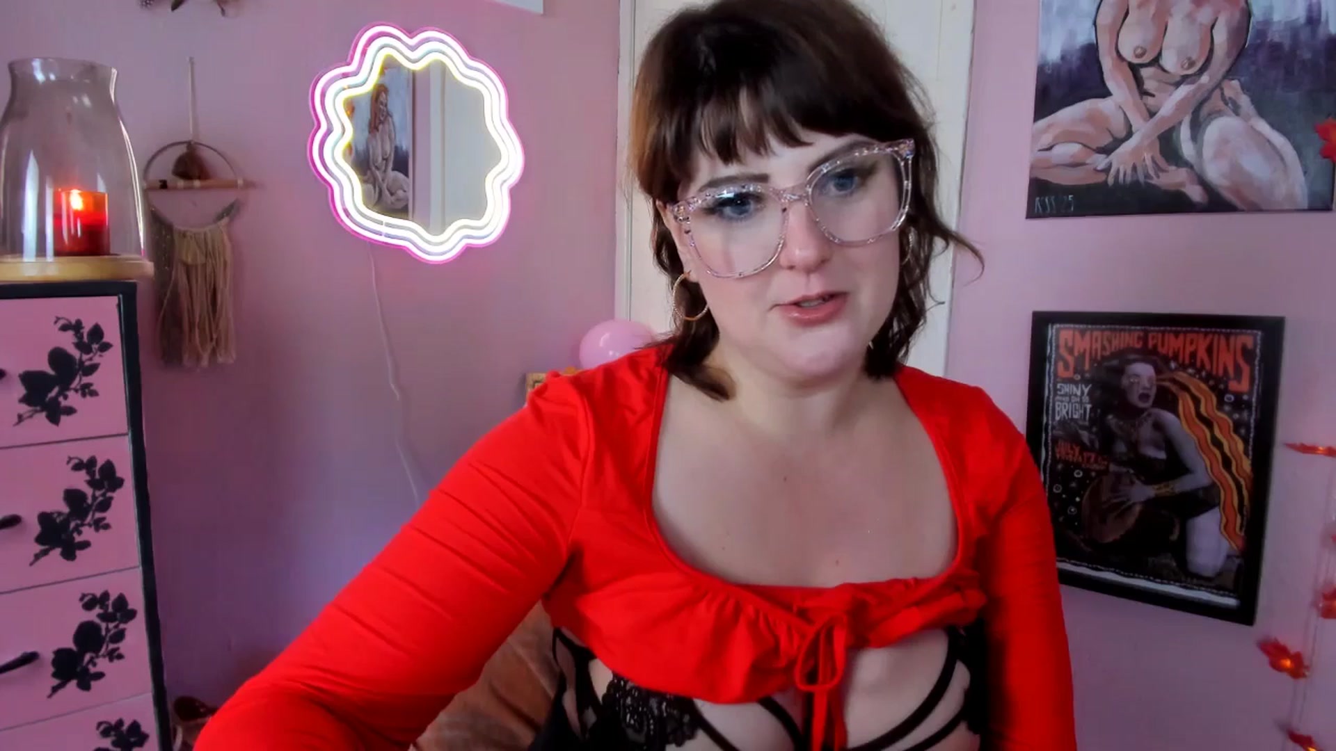 Gallery image thumbnail from MissMimiRose's myfreecams stream on, 09/25/2025, 22:03 image 10 of 20