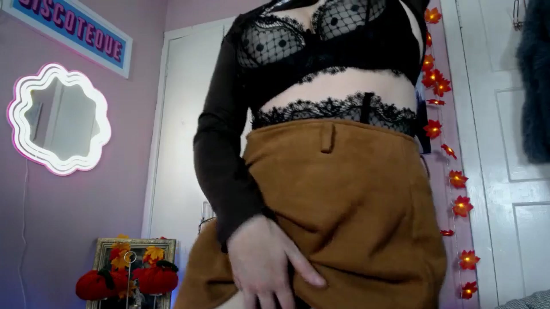 Gallery image thumbnail from MissMimiRose's myfreecams stream on, 09/29/2025, 21:00 image 7 of 20