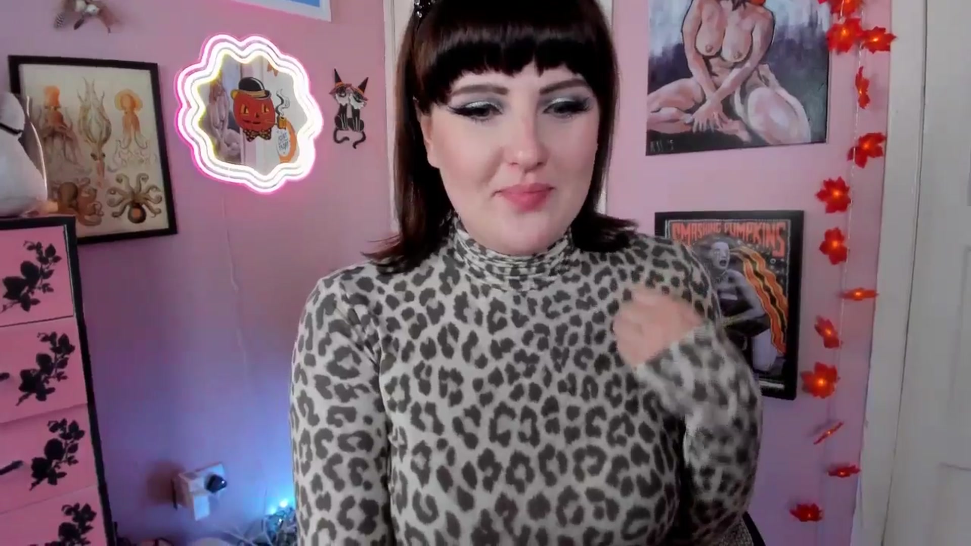 Gallery image thumbnail from MissMimiRose's myfreecams stream on, 10/05/2025, 13:32 image 7 of 20
