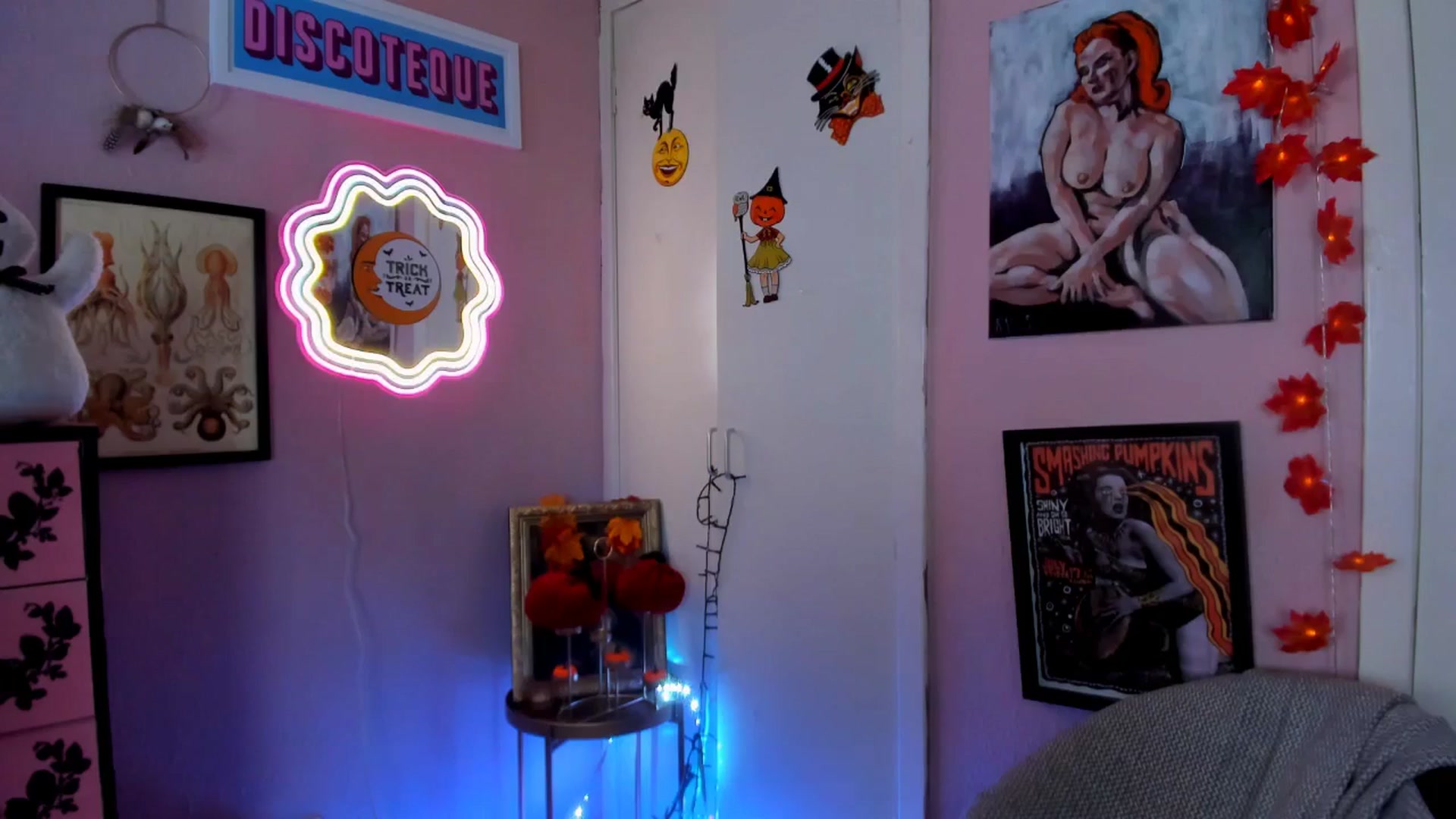 Gallery image thumbnail from MissMimiRose's myfreecams stream on, 10/12/2025, 15:45 image 18 of 20
