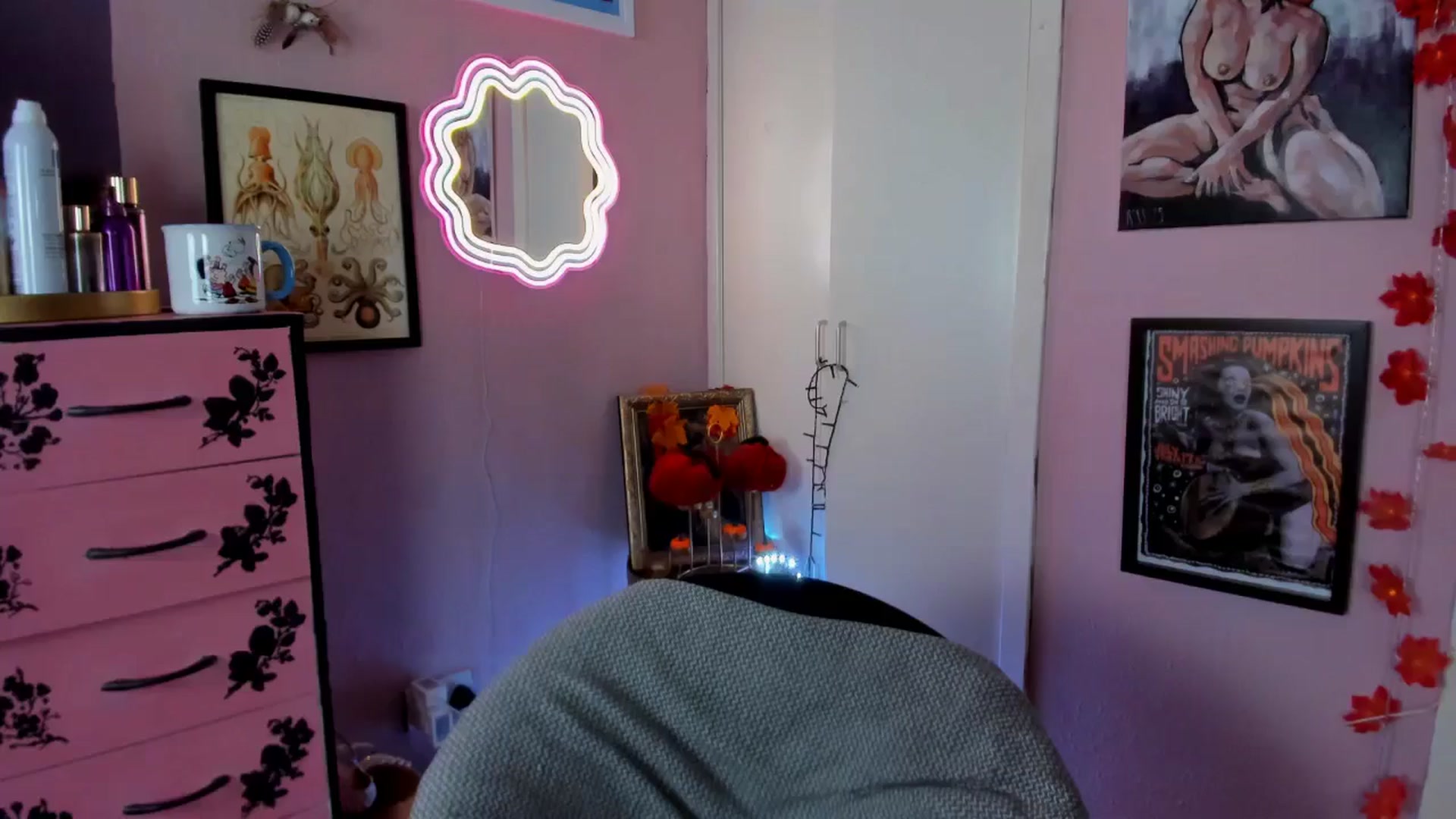 Gallery image thumbnail from MissMimiRose's myfreecams stream on, 11/04/2025, 21:42 image 19 of 20