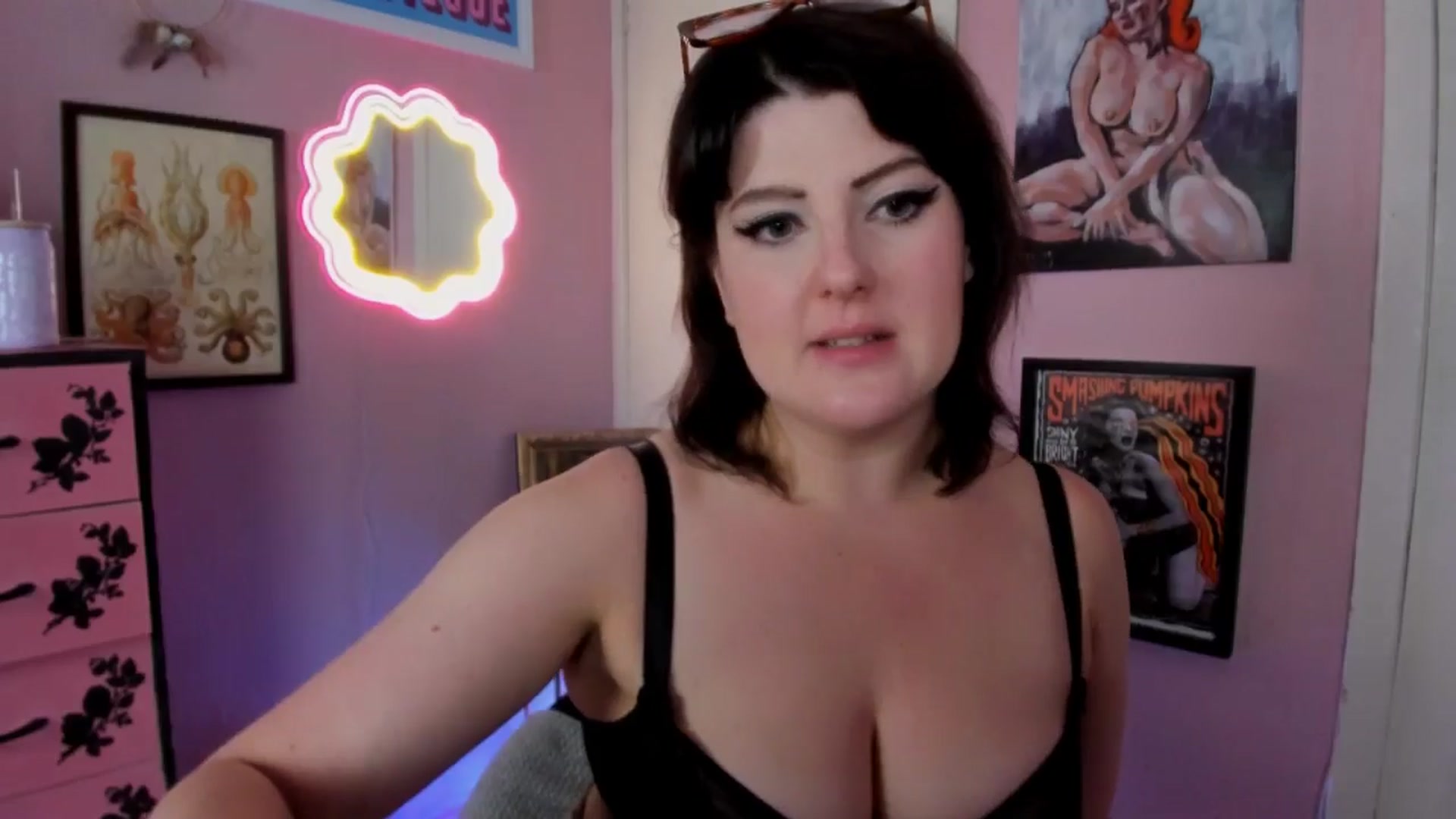 Gallery image thumbnail from MissMimiRose's myfreecams stream on, 11/08/2025, 15:42 image 20 of 20