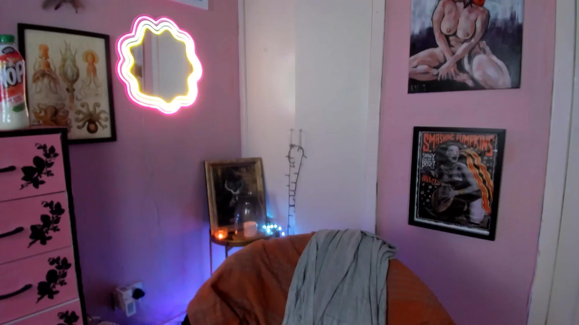 Gallery image thumbnail from MissMimiRose's myfreecams stream on, 11/16/2025, 14:50 image 11 of 20