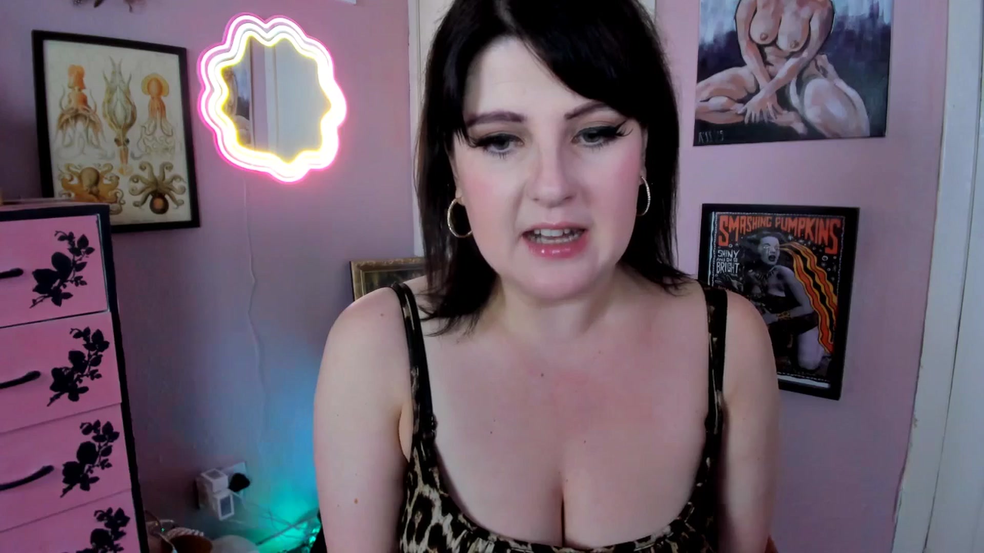 Gallery image thumbnail from MissMimiRose's myfreecams stream on, 11/26/2025, 22:55 image 7 of 20