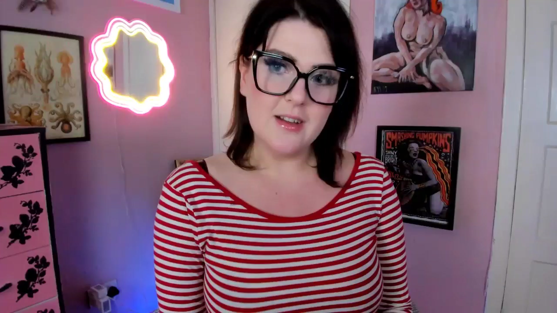 Gallery image thumbnail from MissMimiRose's myfreecams stream on, 12/08/2025, 22:17 image 13 of 20