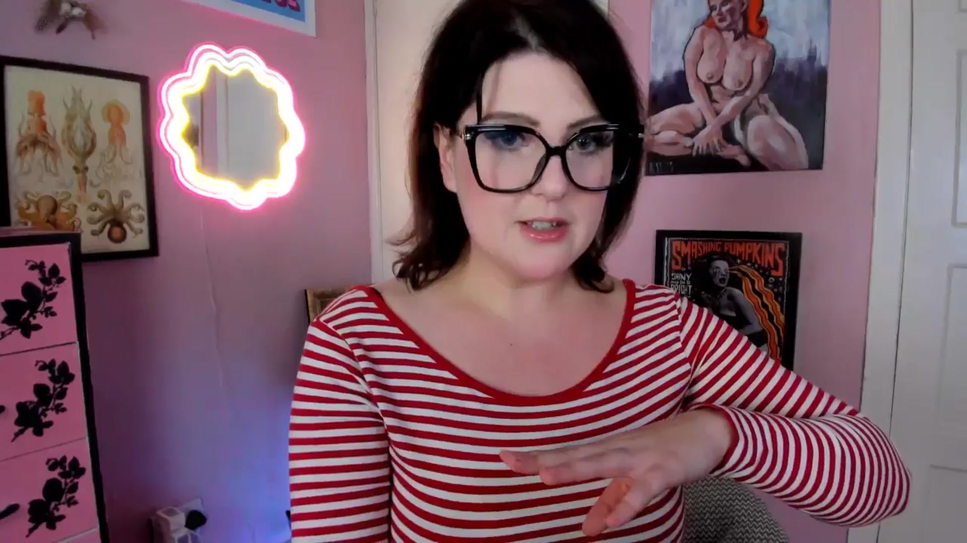 Gallery image thumbnail from MissMimiRose's myfreecams stream on, 12/08/2025, 22:17 image 19 of 20