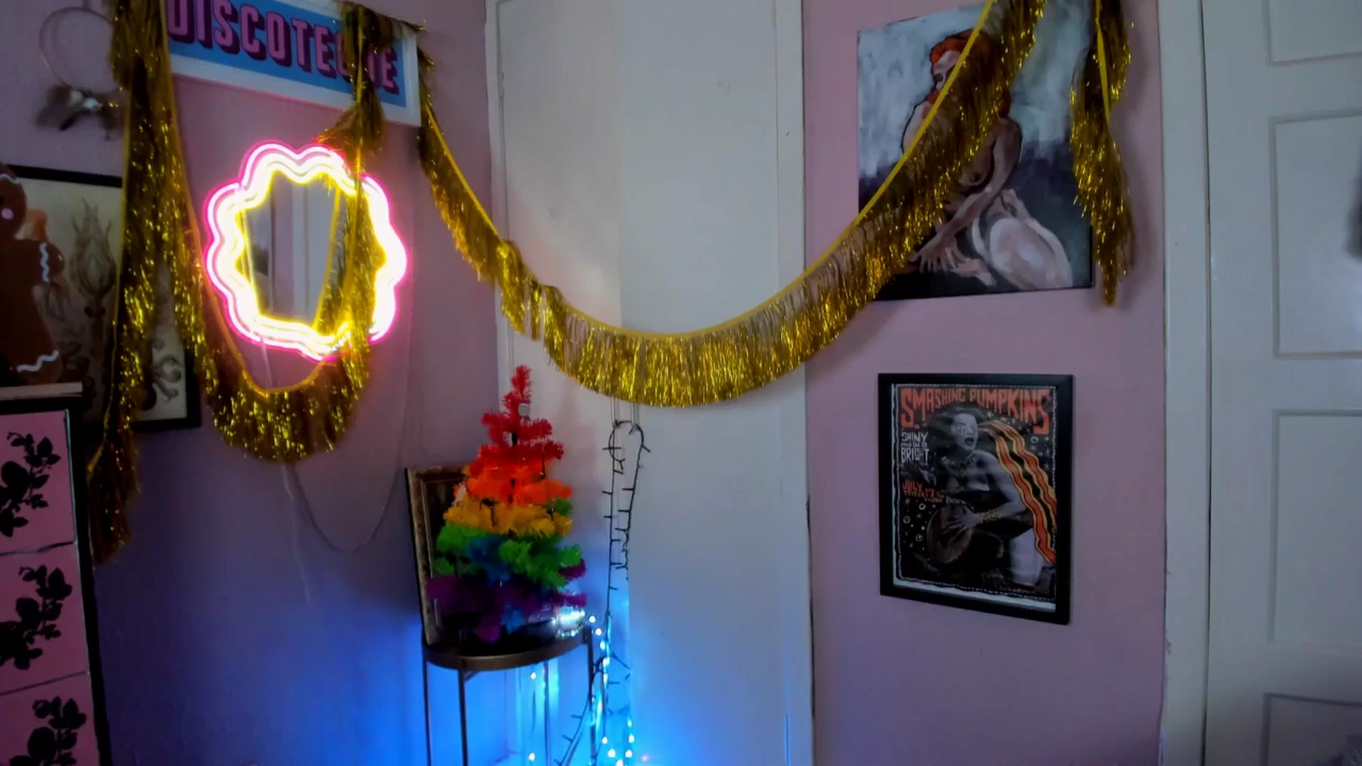 Gallery image thumbnail from MissMimiRose's myfreecams stream on, 12/31/2025, 24:22 image 16 of 20