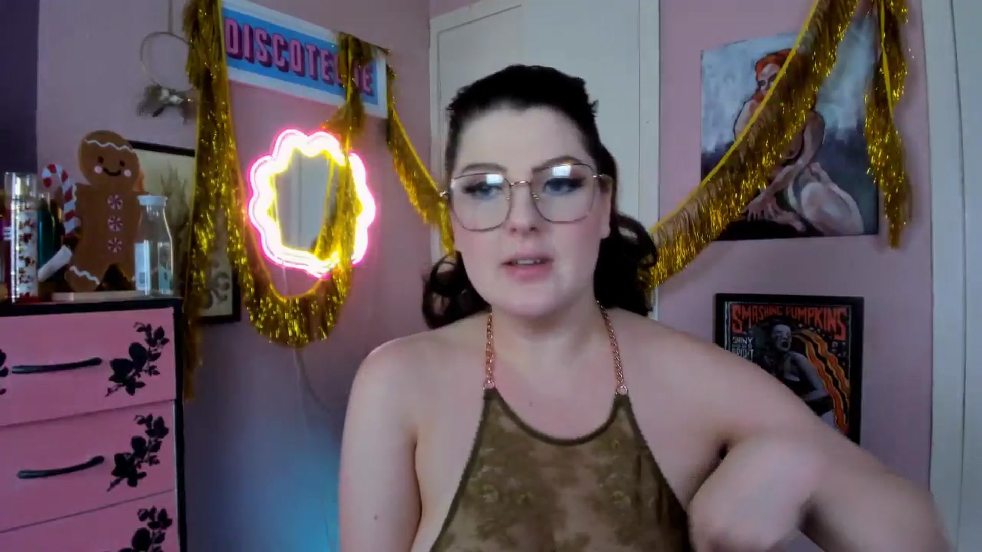 Gallery image thumbnail from MissMimiRose's myfreecams stream on, 01/03/2026, 16:47 image 17 of 20