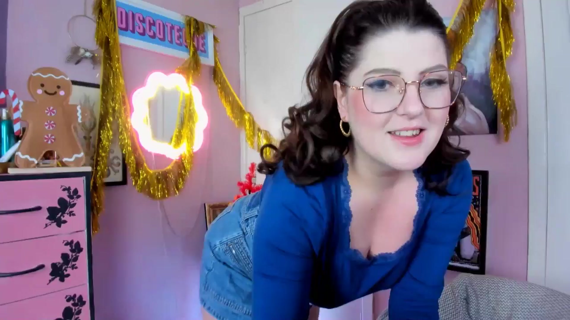 Gallery image thumbnail from MissMimiRose's myfreecams stream on, 01/05/2026, 15:09 image 1 of 20