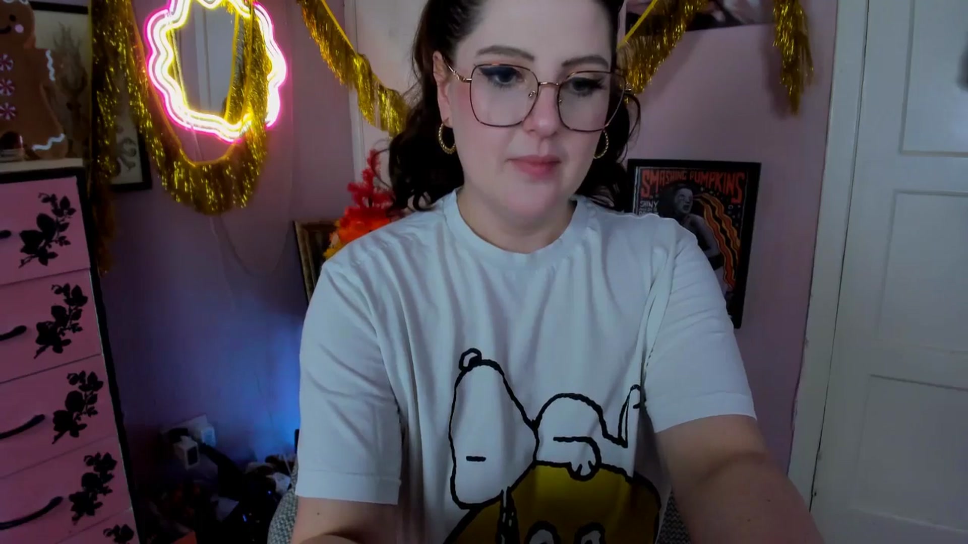 Gallery image thumbnail from MissMimiRose's myfreecams stream on, 01/05/2026, 16:43 image 10 of 20