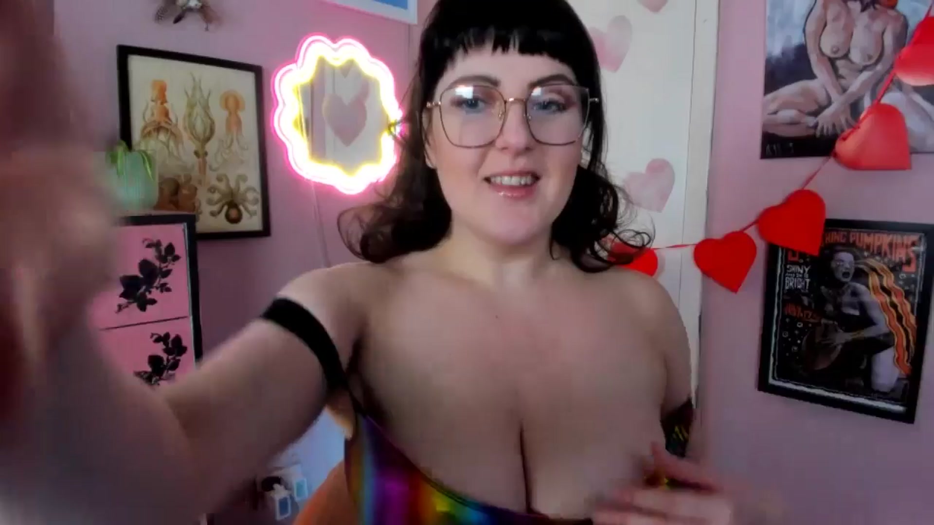 Gallery image thumbnail from MissMimiRose's myfreecams stream on, 02/05/2026, 15:05 image 19 of 20