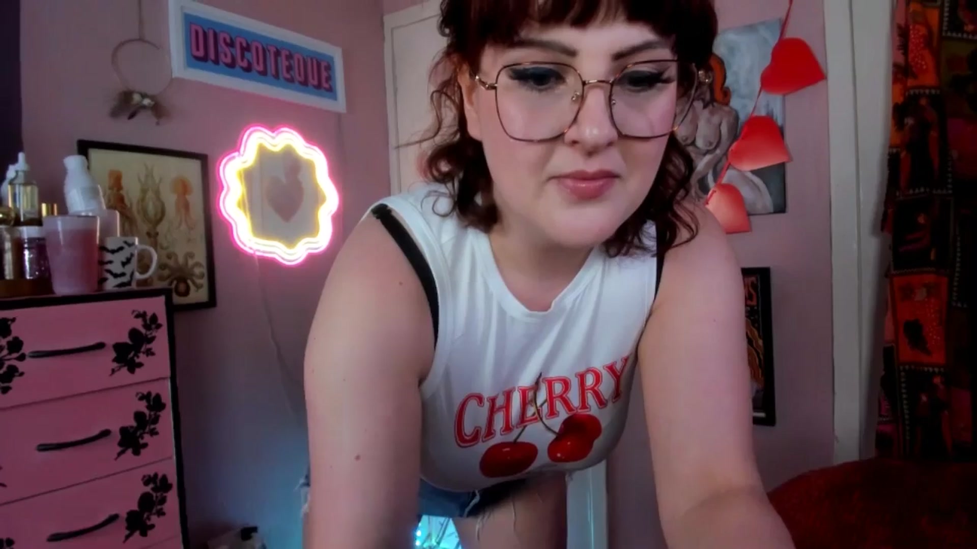 Gallery image thumbnail from MissMimiRose's myfreecams stream on, 03/22/2026, 12:49 image 10 of 20