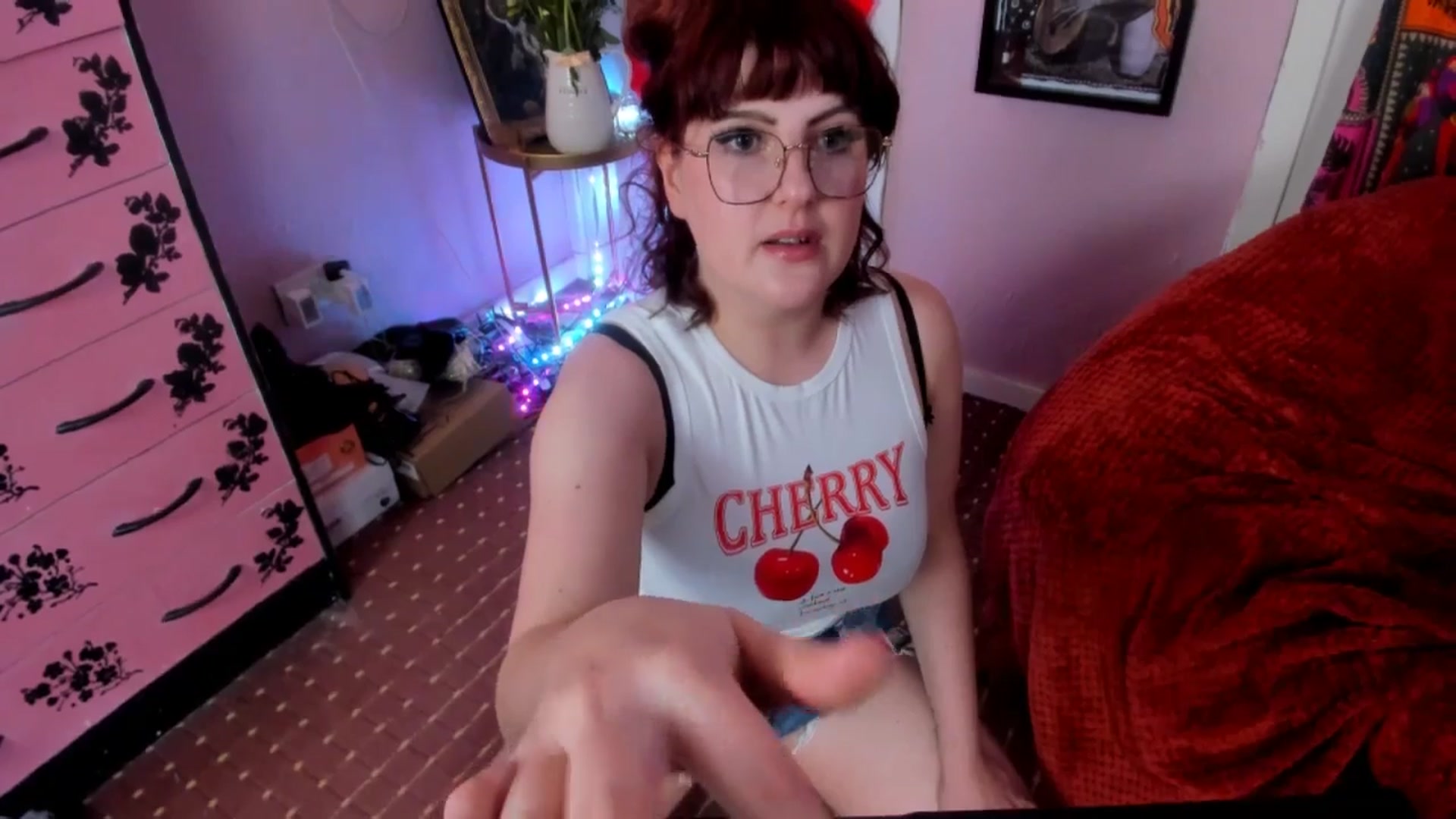 Gallery image thumbnail from MissMimiRose's myfreecams stream on, 03/22/2026, 12:49 image 3 of 20