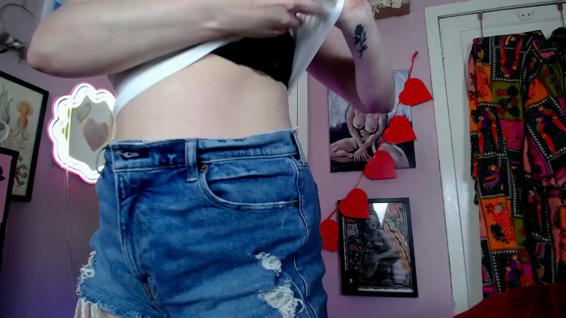 Gallery image thumbnail from MissMimiRose's myfreecams stream on, 03/22/2026, 12:49 image 1 of 20