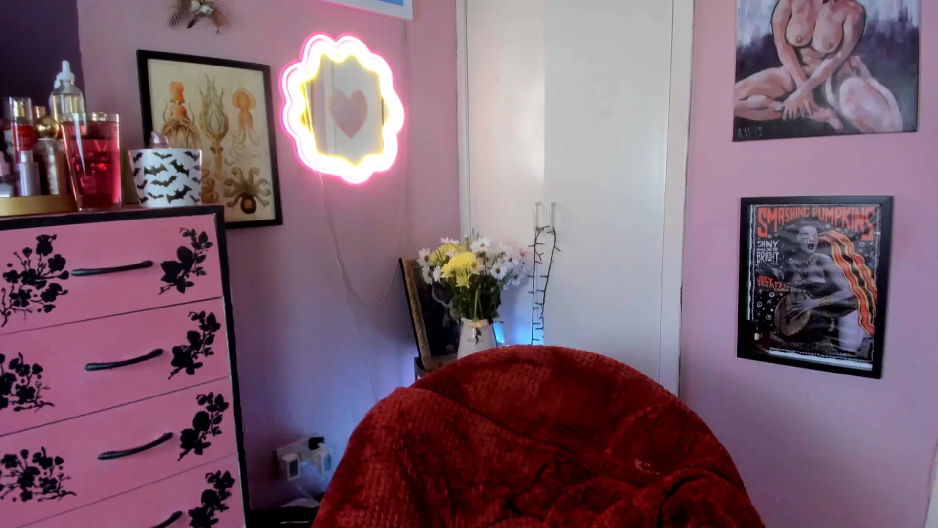 Gallery image thumbnail from MissMimiRose's myfreecams stream on, 03/25/2026, 22:27 image 19 of 20