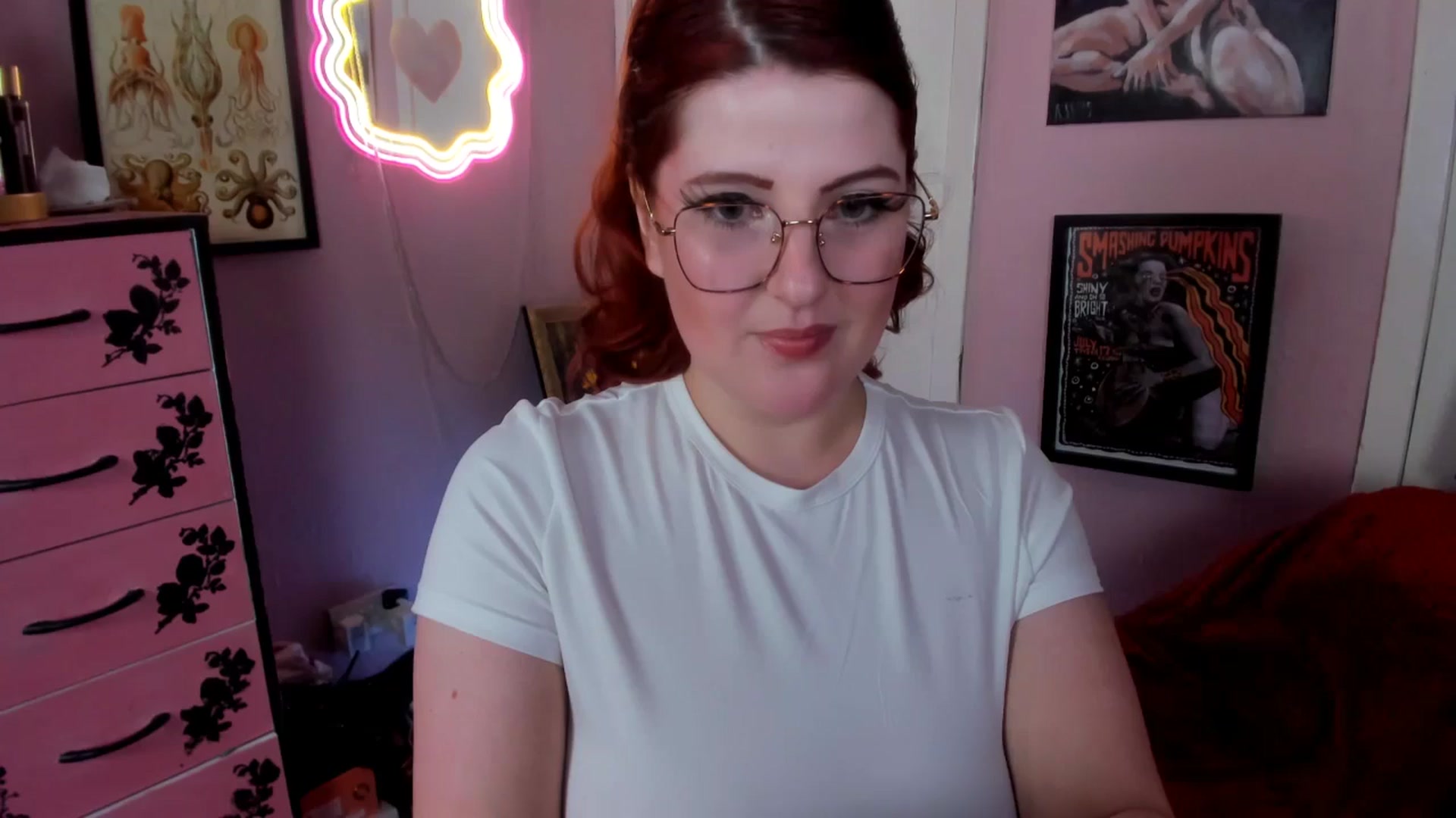 Gallery image thumbnail from MissMimiRose's myfreecams stream on, 04/10/2026, 21:47 image 10 of 20