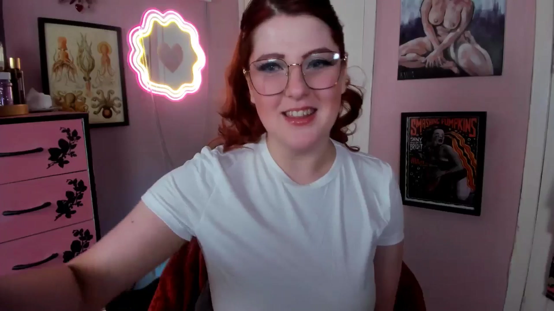Gallery image thumbnail from MissMimiRose's myfreecams stream on, 04/10/2026, 21:47 image 3 of 20