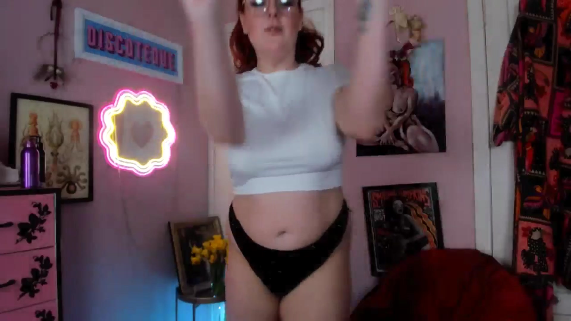 Gallery image thumbnail from MissMimiRose's myfreecams stream on, 04/10/2026, 23:31 image 2 of 20