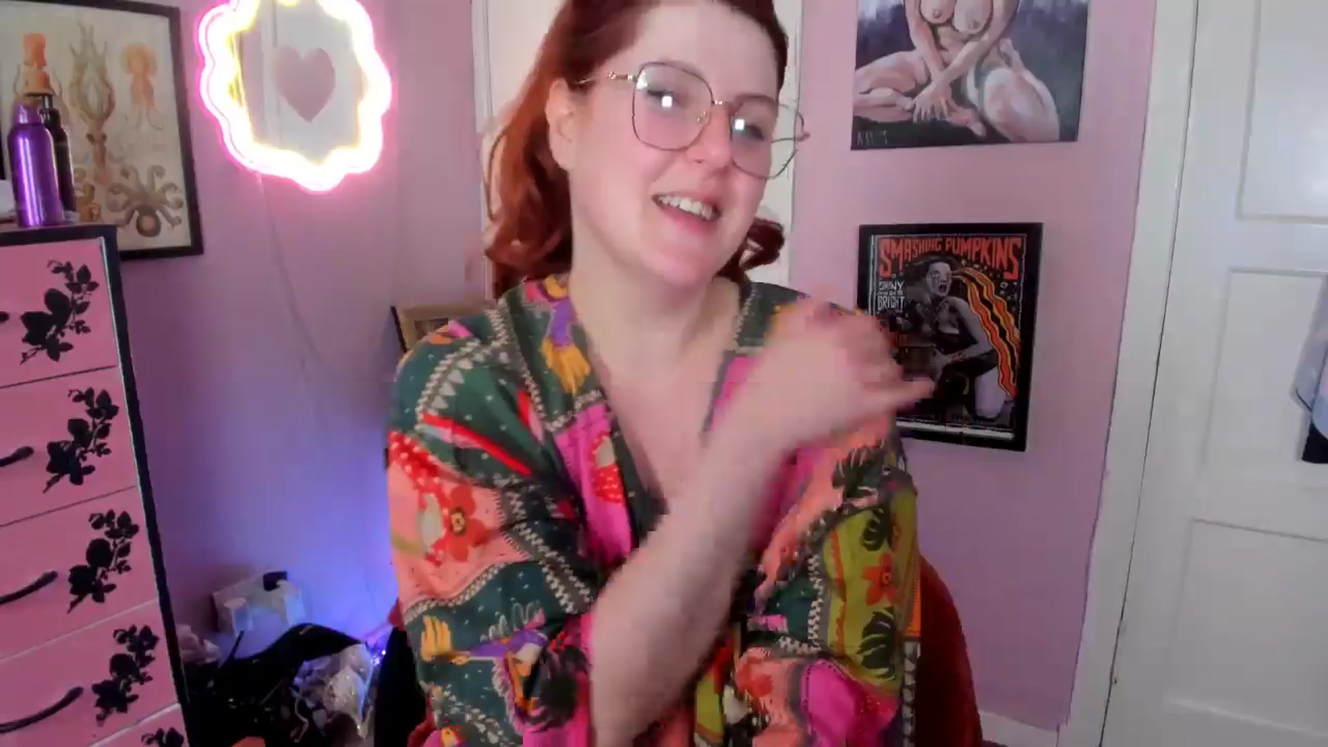 Gallery image thumbnail from MissMimiRose's myfreecams stream on, 04/10/2026, 23:31 image 19 of 20