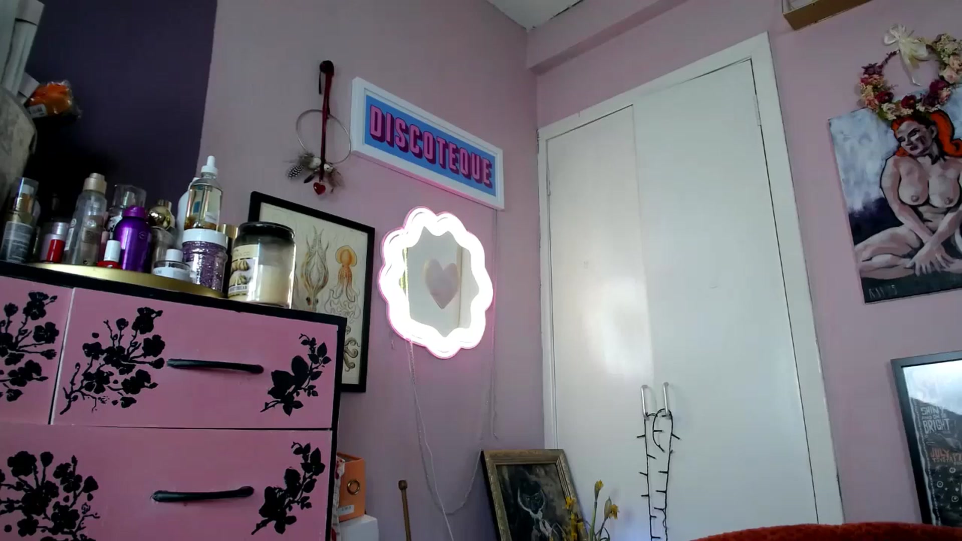 Gallery image thumbnail from MissMimiRose's myfreecams stream on, 04/18/2026, 14:32 image 5 of 20
