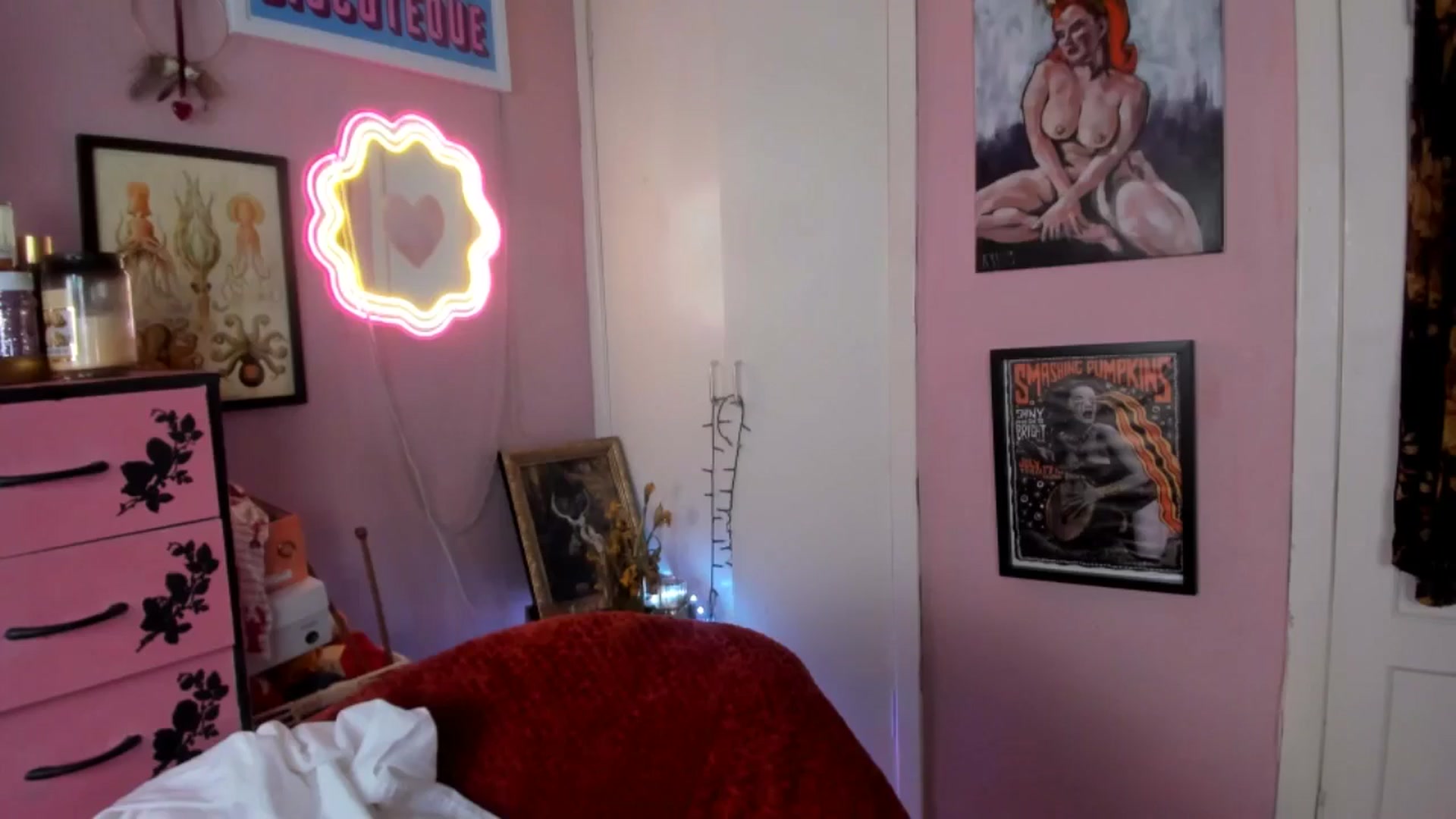Gallery image thumbnail from MissMimiRose's myfreecams stream on, 04/18/2026, 14:32 image 20 of 20
