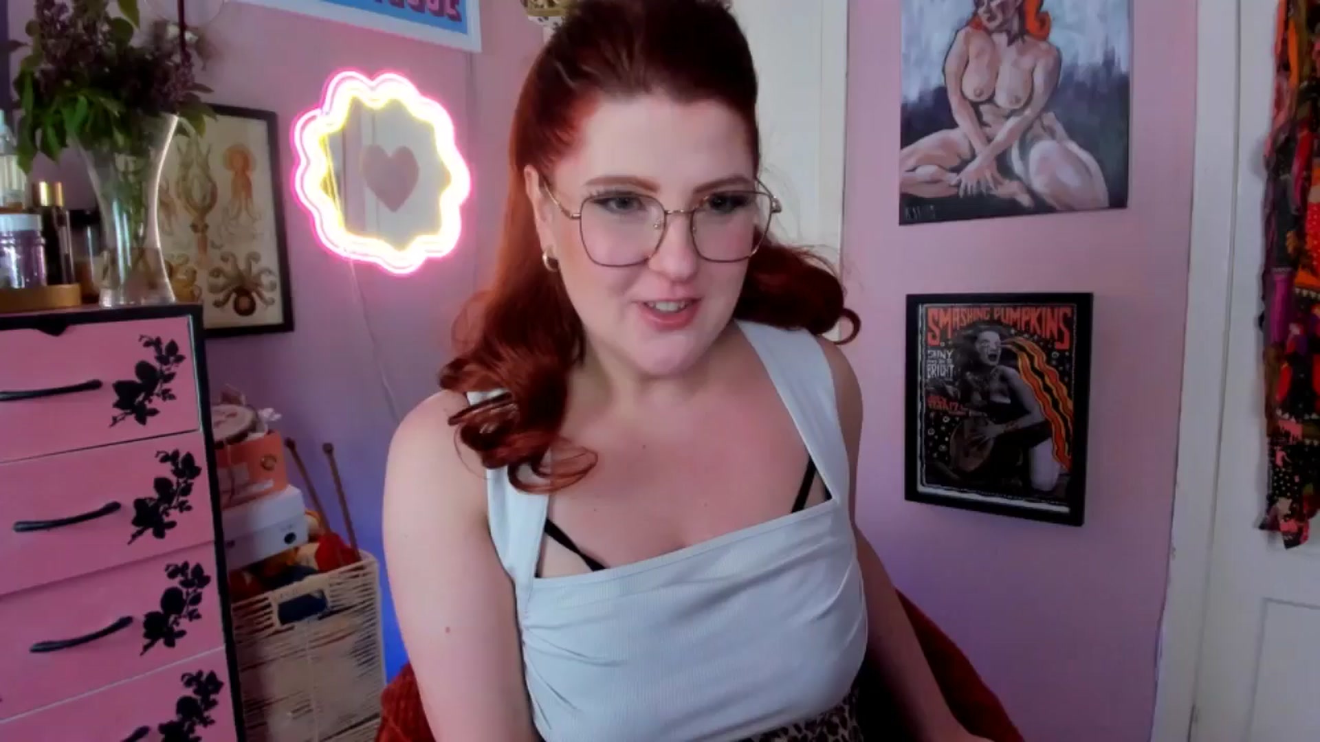 Gallery image thumbnail from MissMimiRose's myfreecams stream on, 04/26/2026, 13:37 image 5 of 20