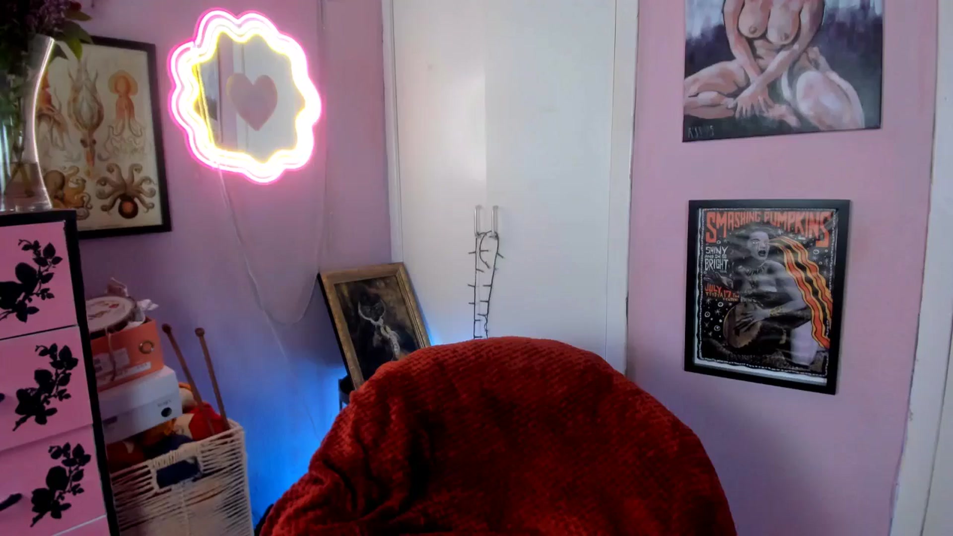 Gallery image thumbnail from MissMimiRose's myfreecams stream on, 04/26/2026, 16:05 image 16 of 20