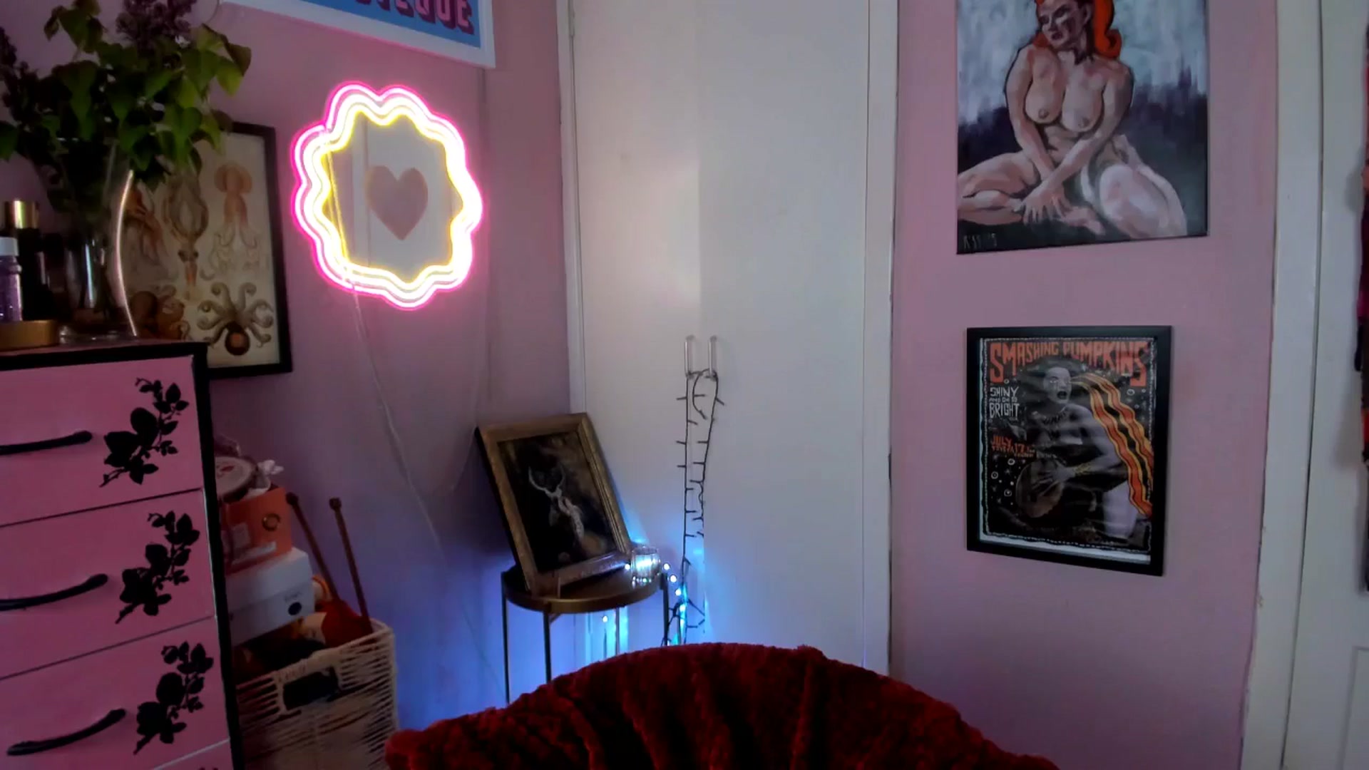 Gallery image thumbnail from MissMimiRose's myfreecams stream on, 04/27/2026, 21:06 image 12 of 20