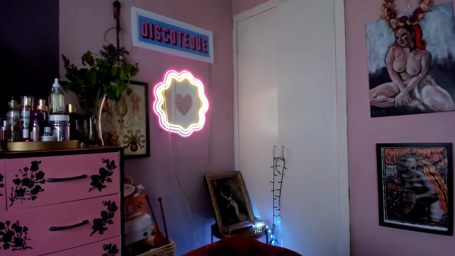 Gallery image thumbnail from MissMimiRose's myfreecams stream on, 04/28/2026, 21:30 image 20 of 20