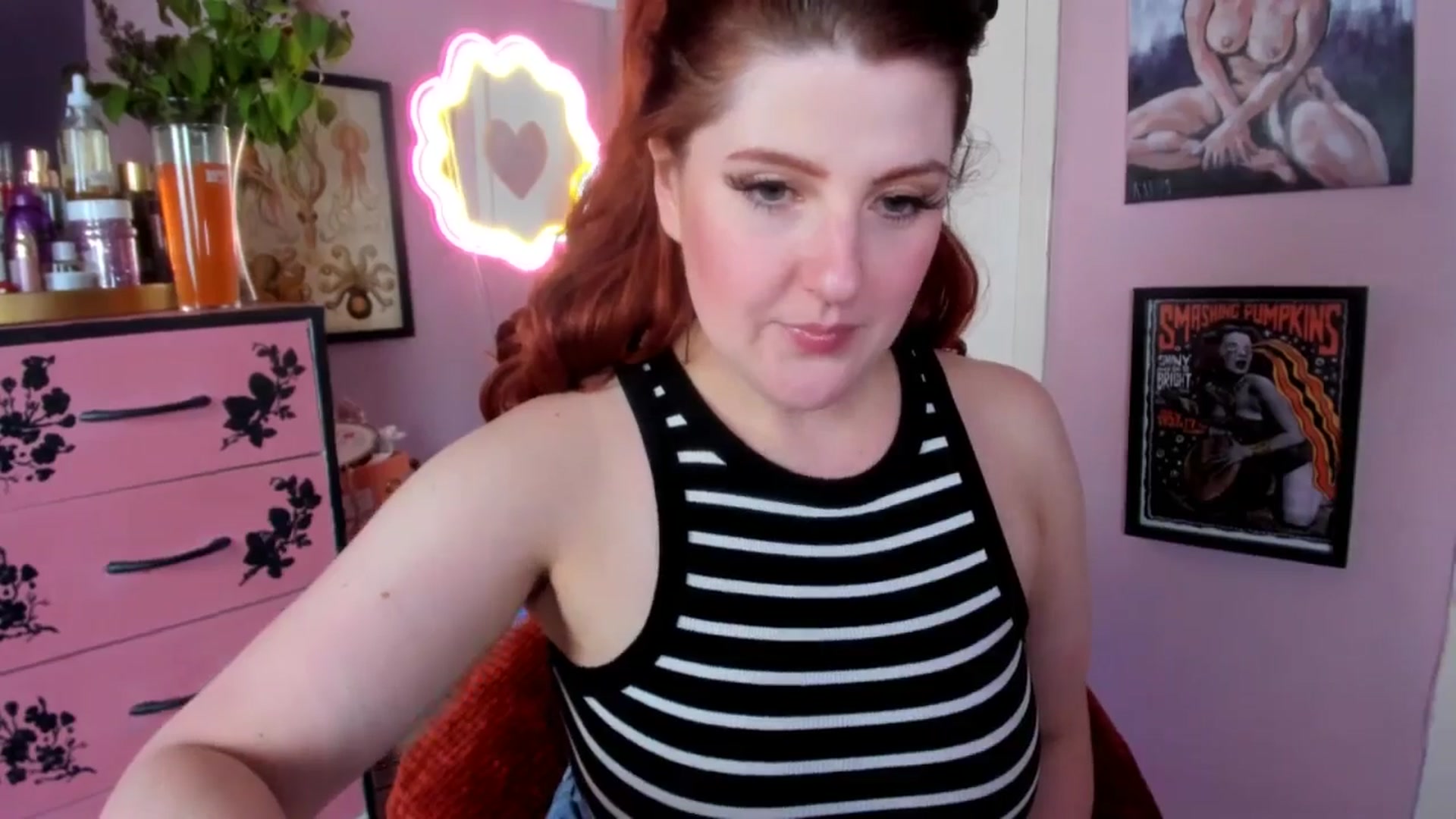 Gallery image thumbnail from MissMimiRose's myfreecams stream on, 04/28/2026, 21:30 image 13 of 20