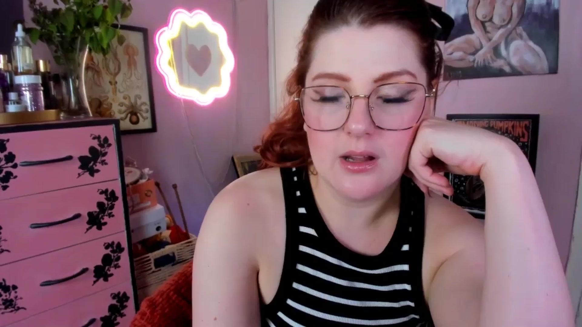 Gallery image thumbnail from MissMimiRose's myfreecams stream on, 04/28/2026, 21:30 image 15 of 20