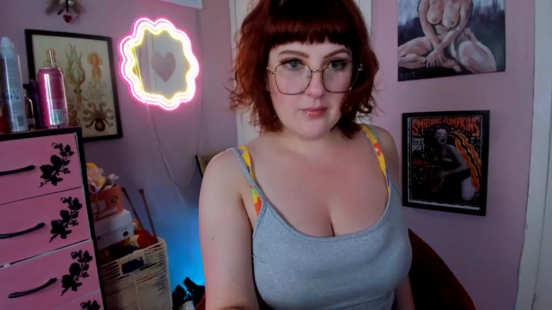 Gallery image thumbnail from MissMimiRose's myfreecams stream on, 05/02/2026, 11:31 image 14 of 20