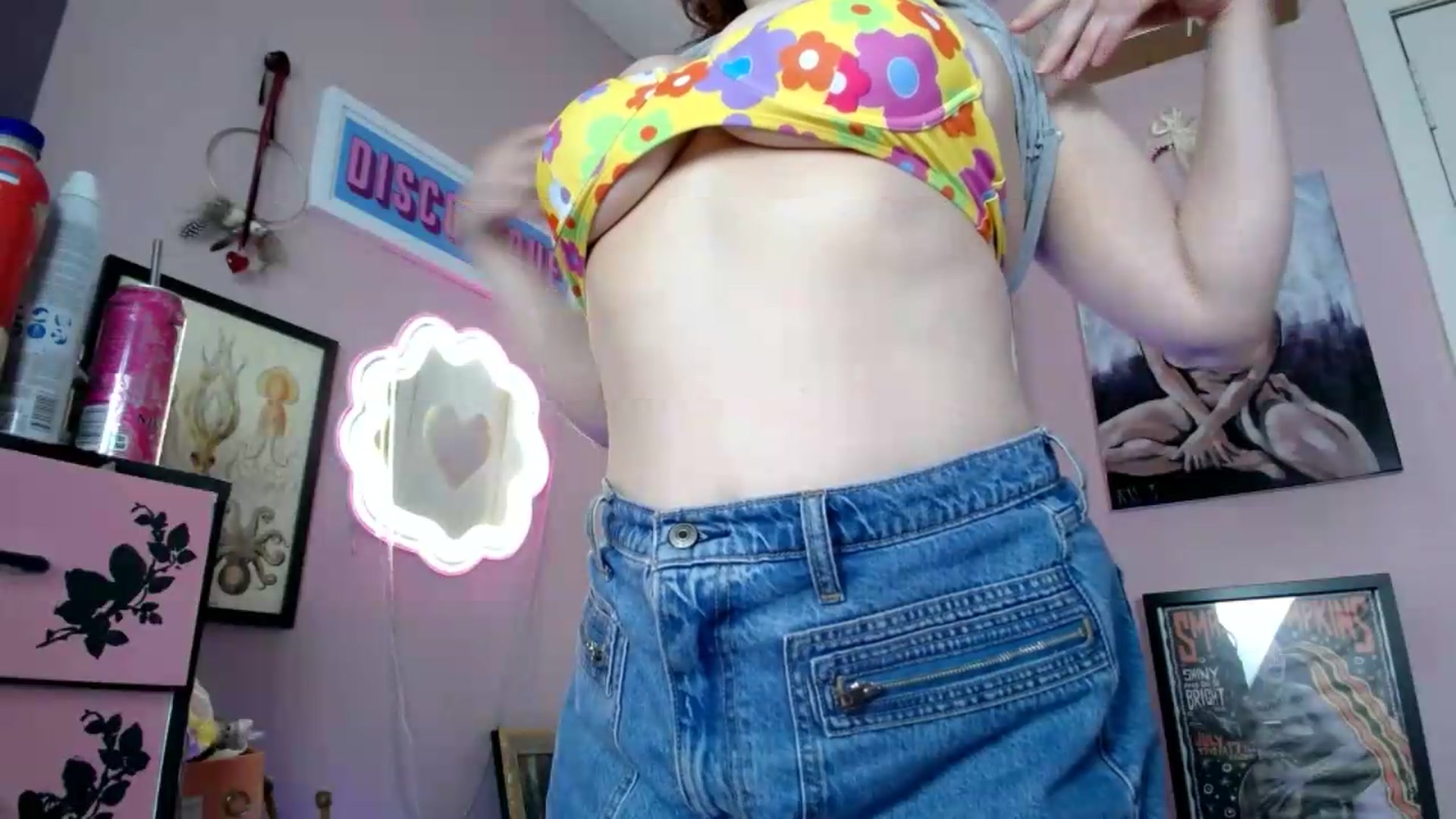 Gallery image thumbnail from MissMimiRose's myfreecams stream on, 05/02/2026, 13:32 image 10 of 20